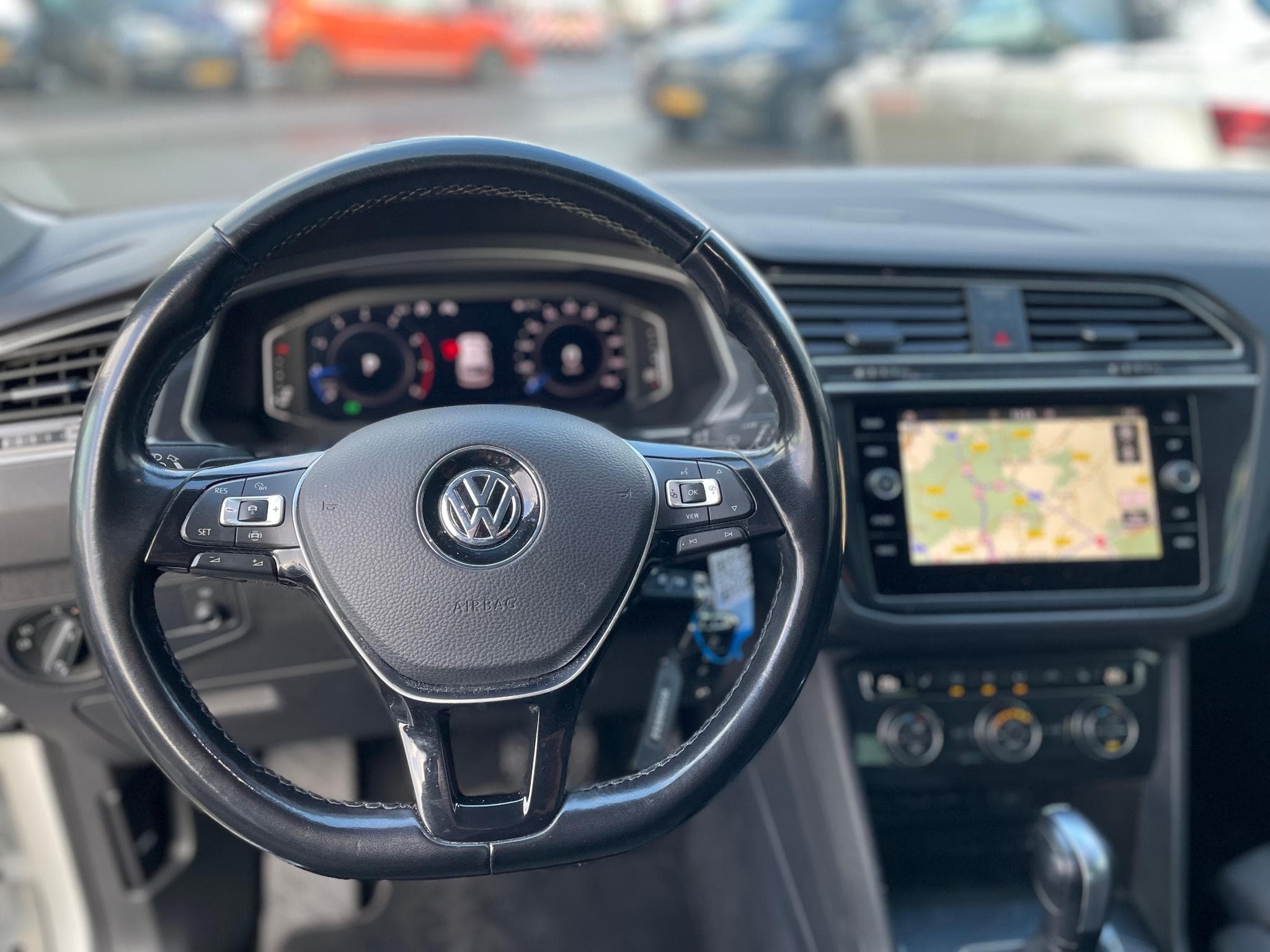 VW Tiguan 1.5 TSI DSG (2020) - Photo 8