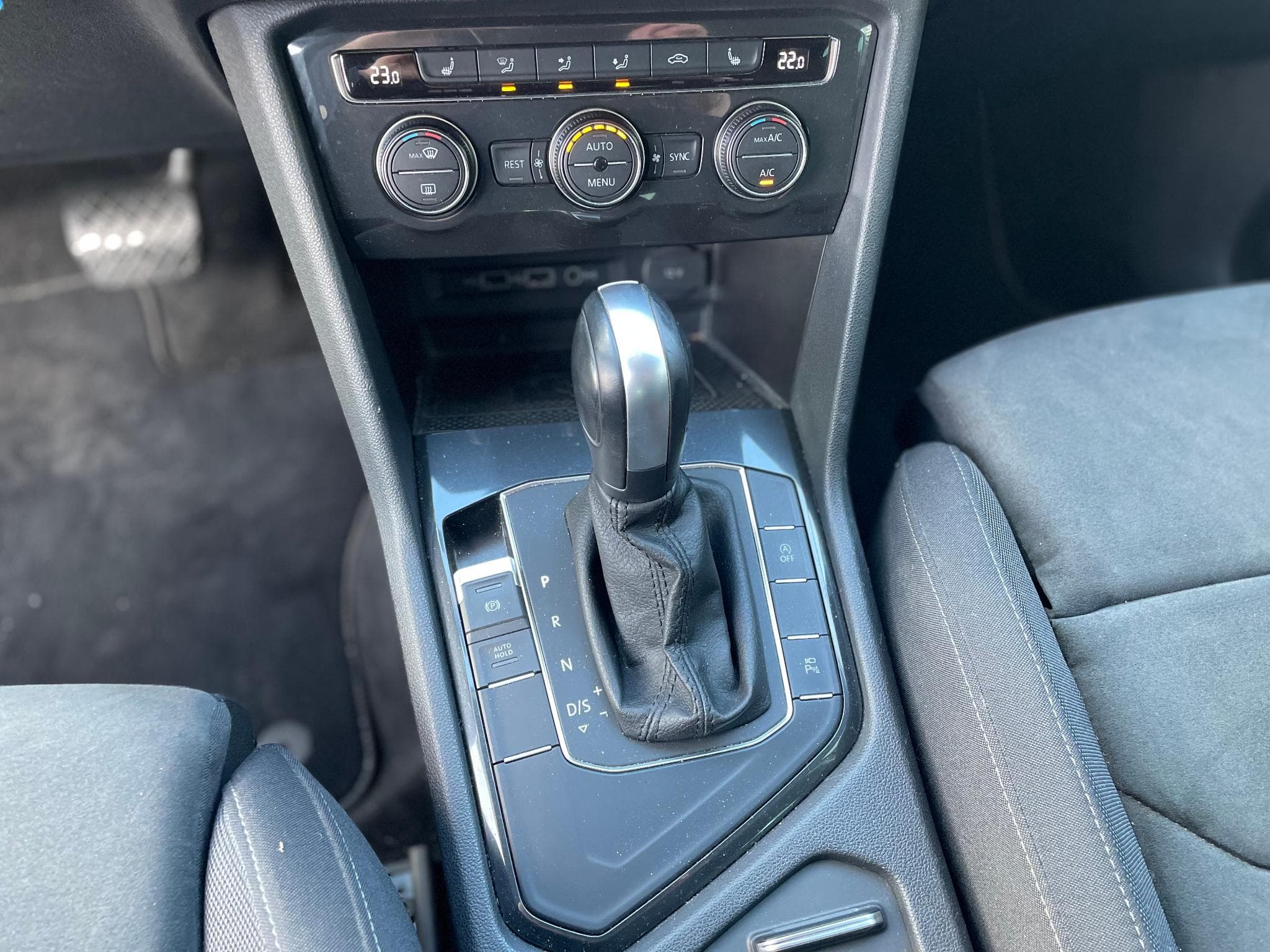 VW Tiguan 1.5 TSI DSG (2020) - Photo 10