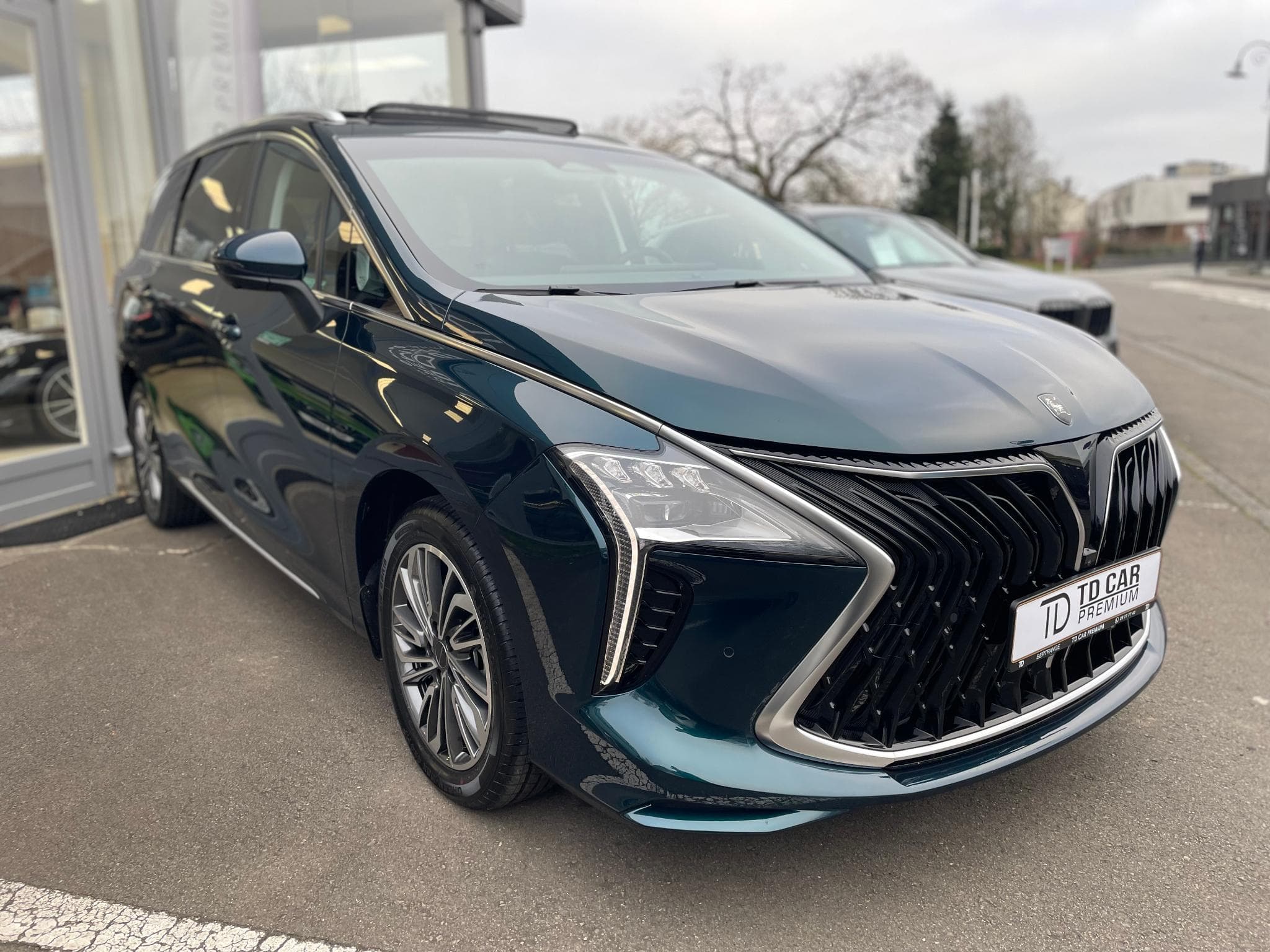 Forthing U-Tour 1.5 Turbo Auto Neuve 7 PLACES (2027) - Photo 3