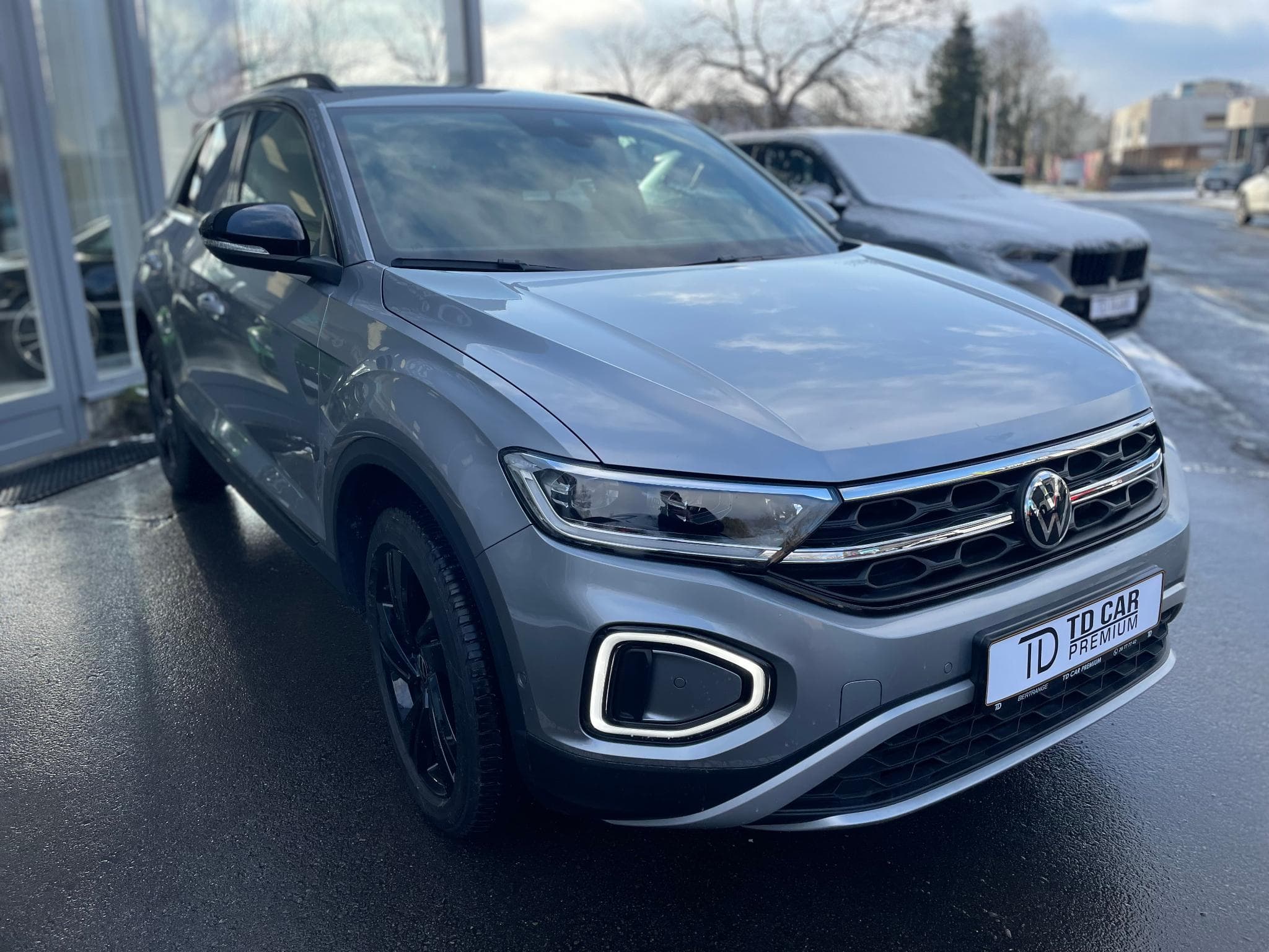 VW T-Roc 1.5L TSi 150 DSG (2024) - Photo 3