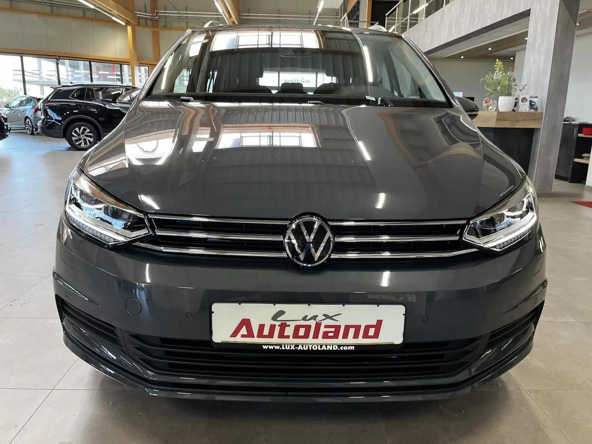 VW Touran (2025) - Foto 20