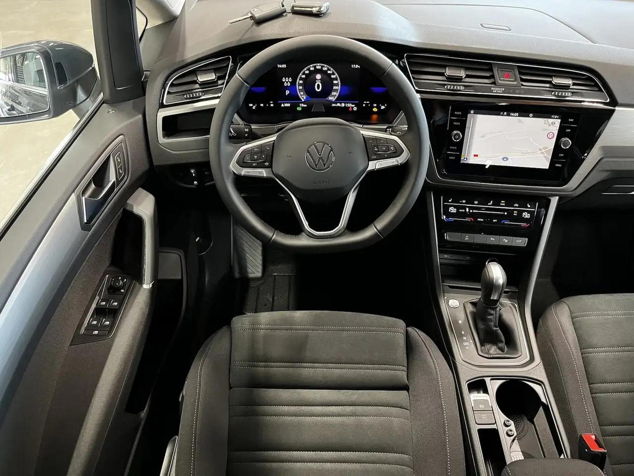 VW Touran (2025) - Foto 5