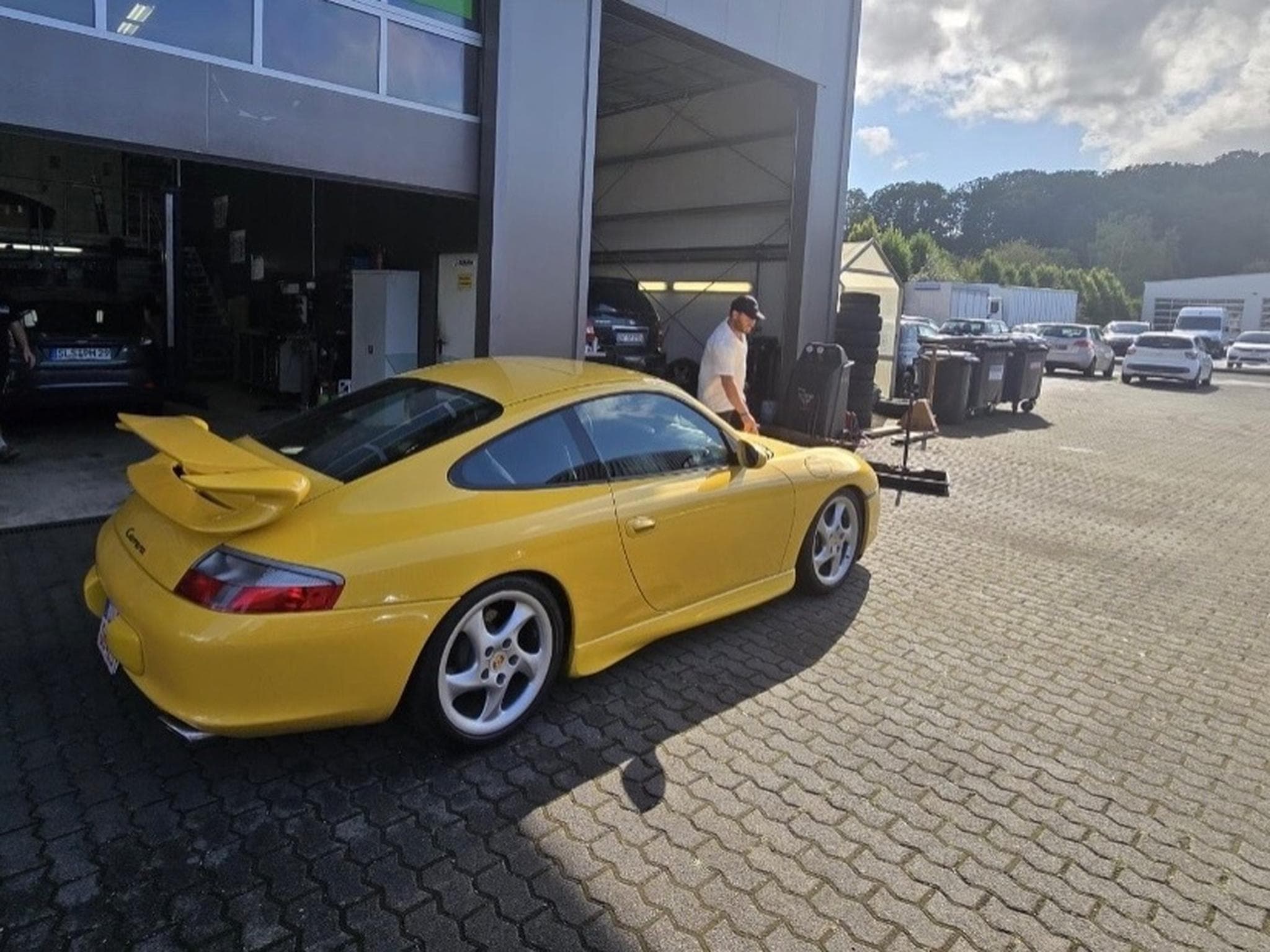 Porsche 911 Gt3 original Factory Kit - speed yellow 996 (2002) - Photo 1