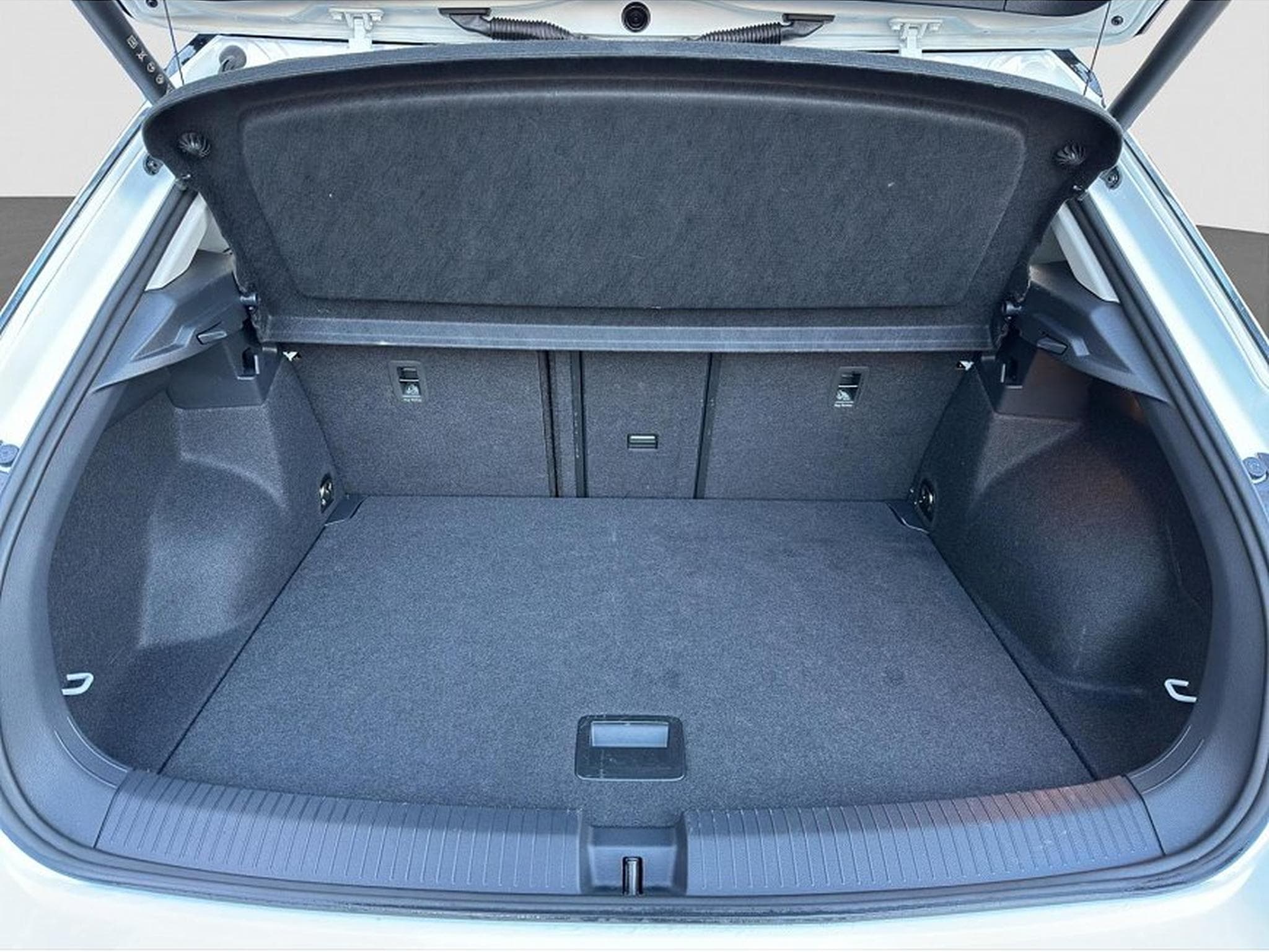 VW T-Roc (2025) - Foto 21