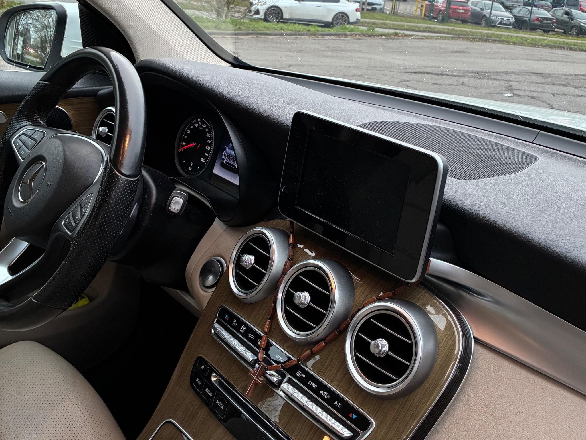 Mercedes GLC 250 (2016) - Foto 8