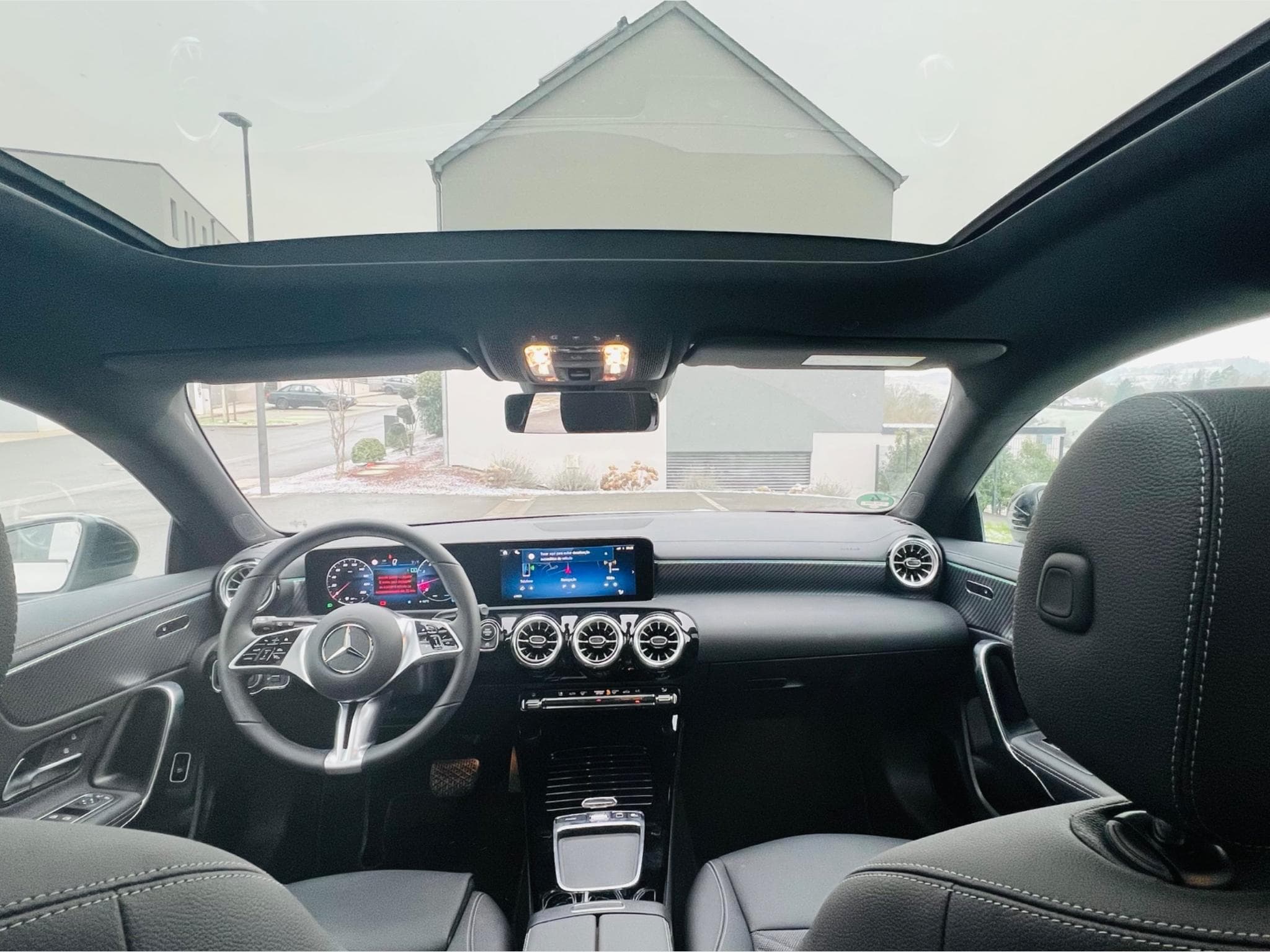 Mercedes CLA 200 Progressive Line (2025) - Foto 3