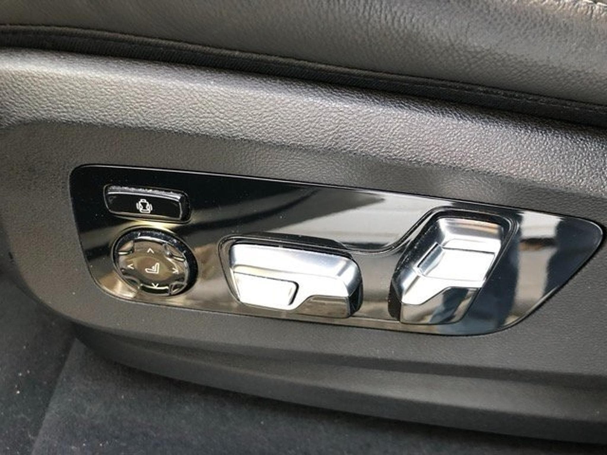 BMW X5 X5 PHEV 3.0A xDrive45e (EU6AP) (2022) - Foto 9