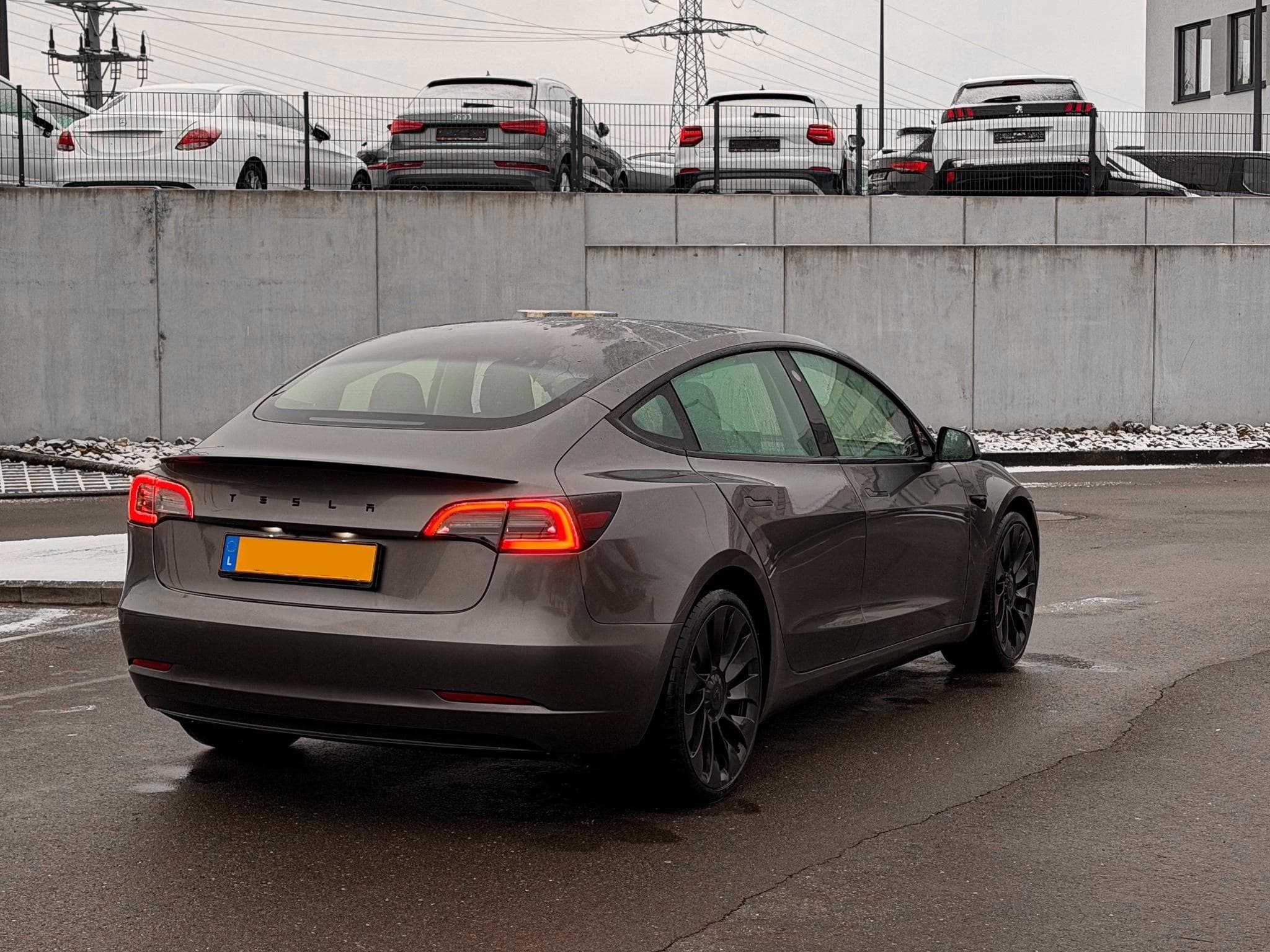 Tesla Model 3 Performance AWD 2021 512ch Panasonic (2021) - Photo 9