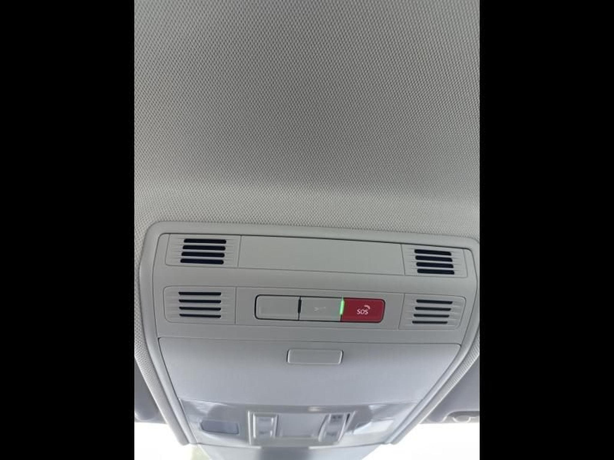 VW Polo 1.0 MPI 80ch LIMITED 5P (2025) - Foto 33