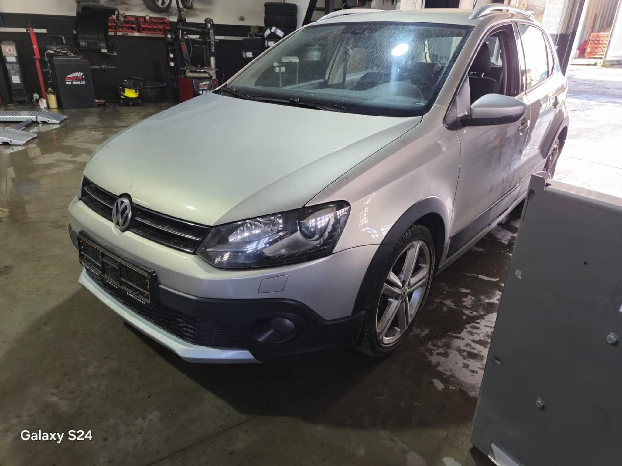 VW Polo Cross (2012) - Photo 1