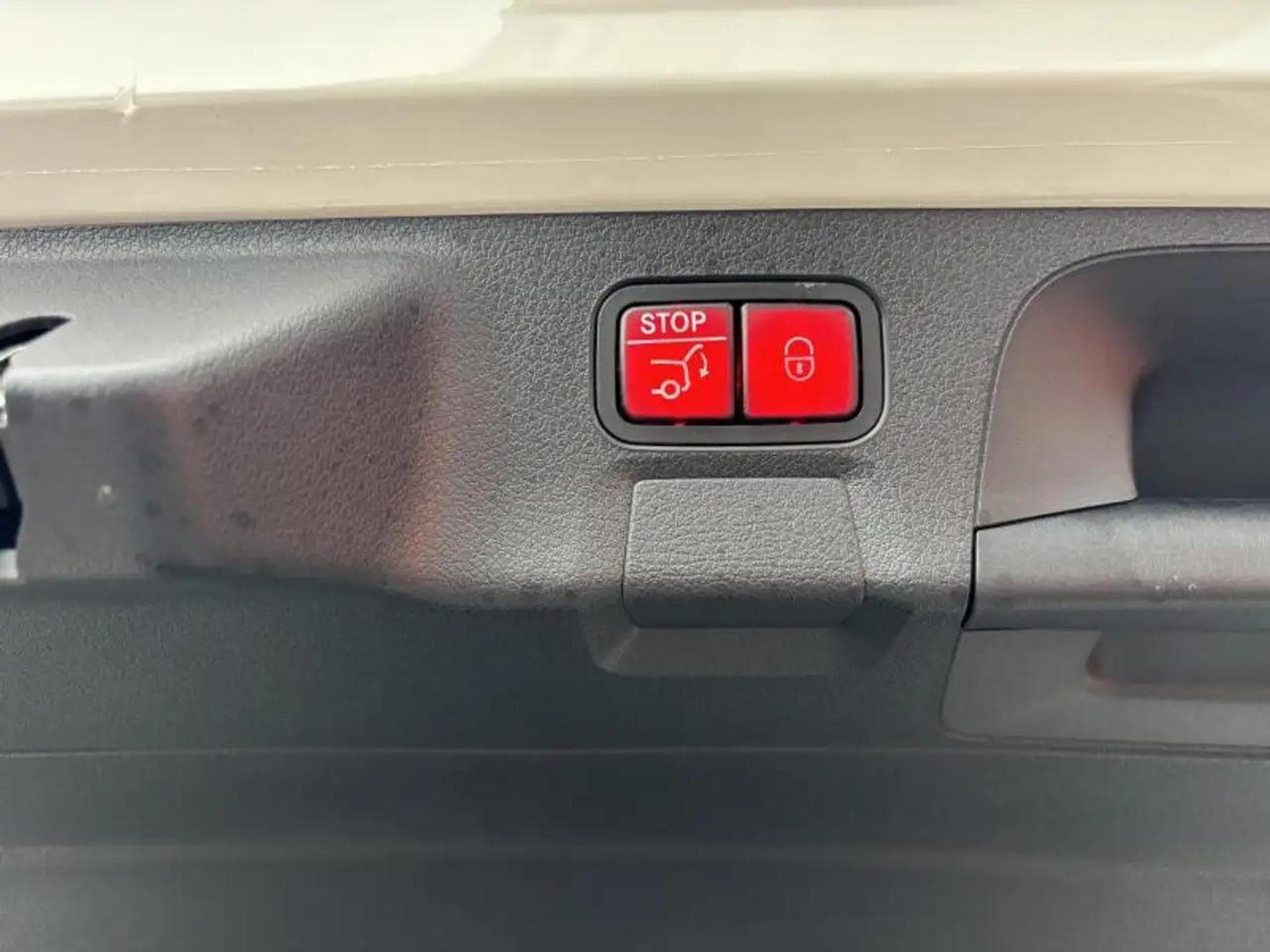 Mercedes GLA 200 (2025) - Photo 21