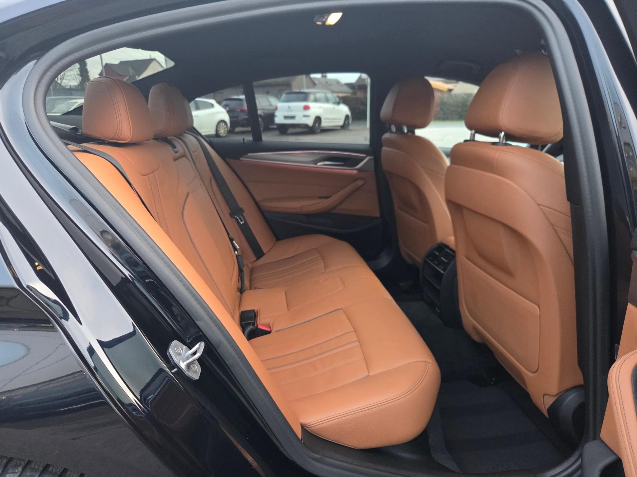 BMW 530 E XDRIVE PACK M (2019) - Photo 7