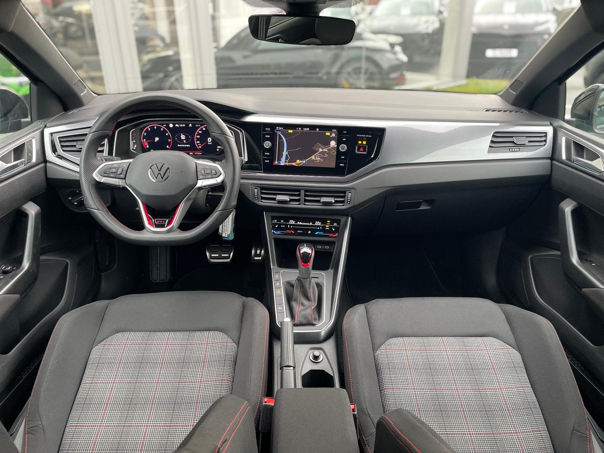 VW Polo 2.0 TSI DSG (2024) - Foto 14