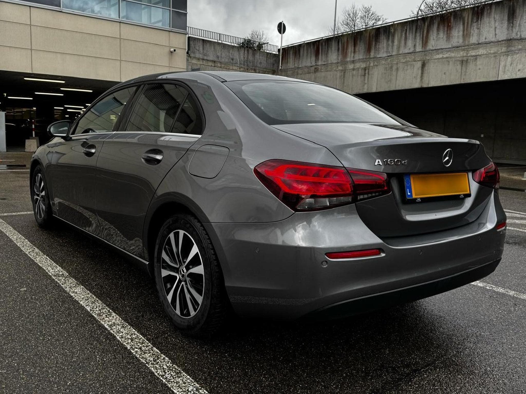 Mercedes A 180 Business Solution 7G-TRONIC (2020) - Foto 2