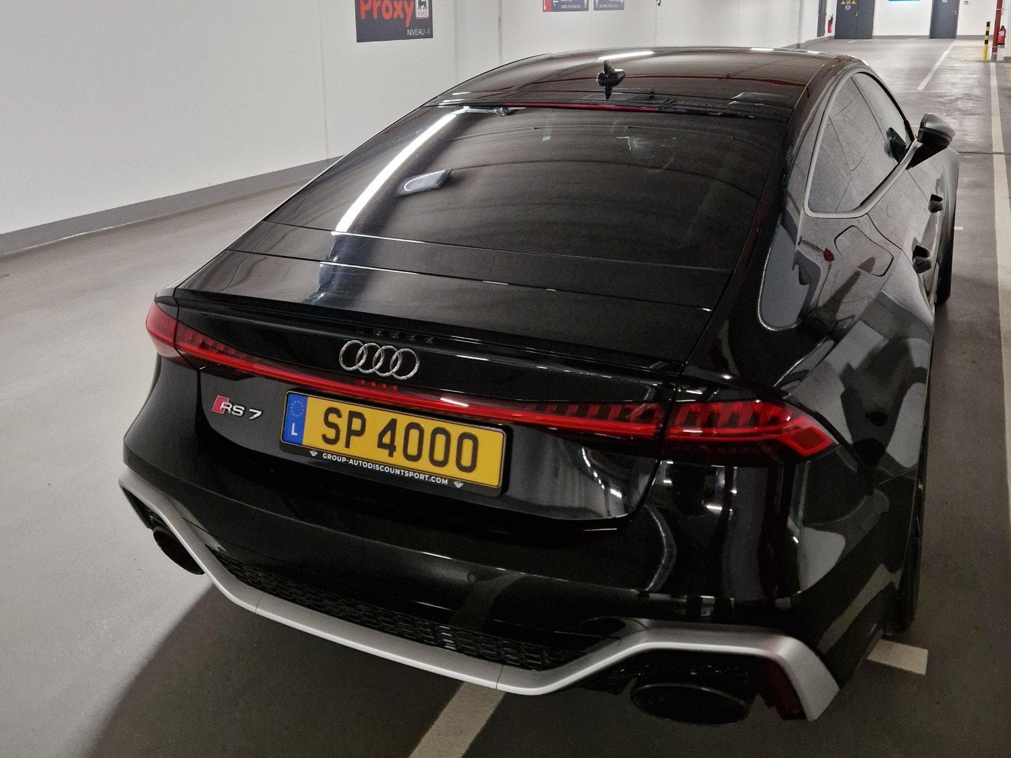 Audi RS7 Sportback (2021) - Photo 7
