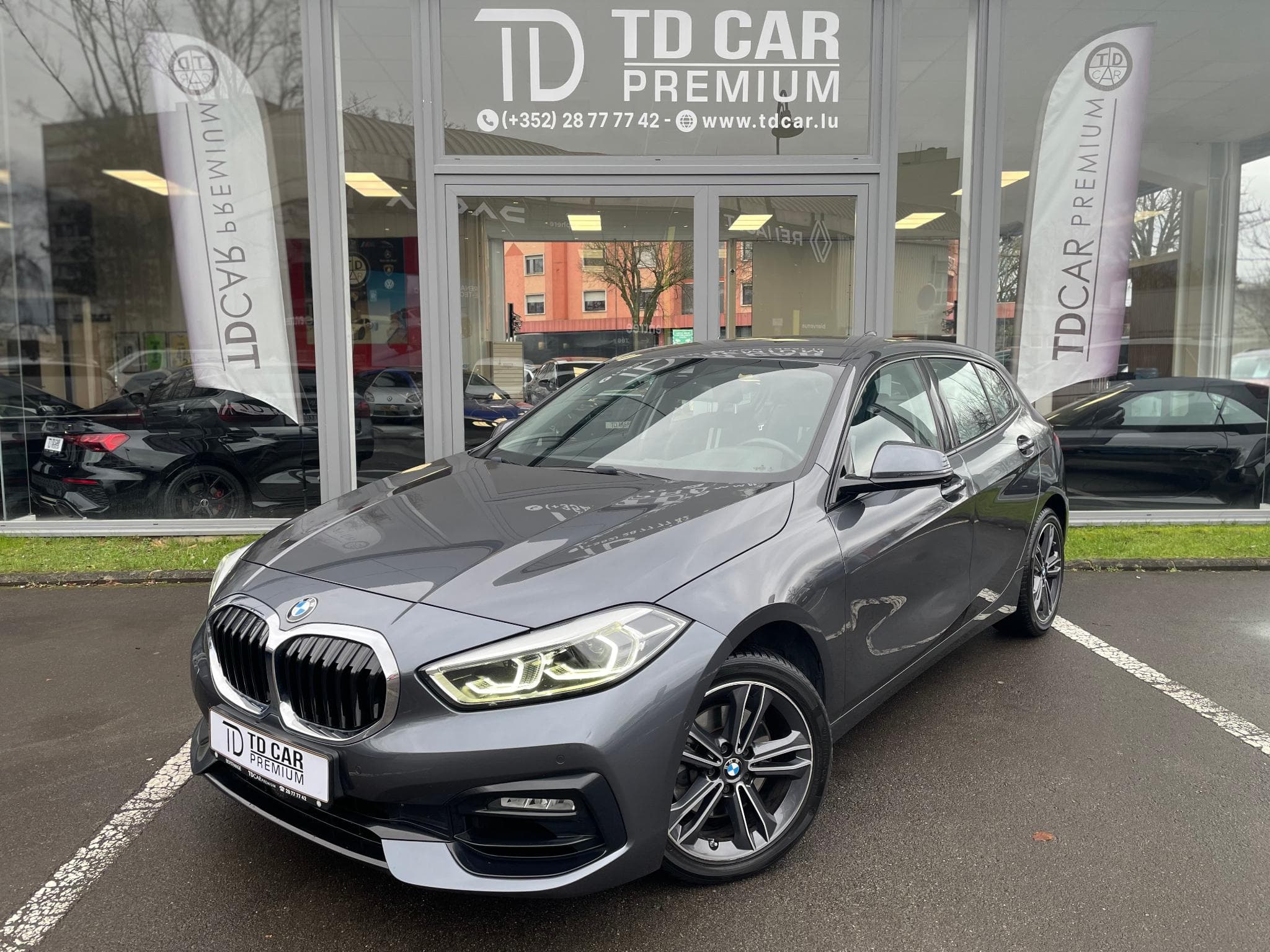 BMW 118 1.5l 140 Sportline Auto (2020) - Foto 1
