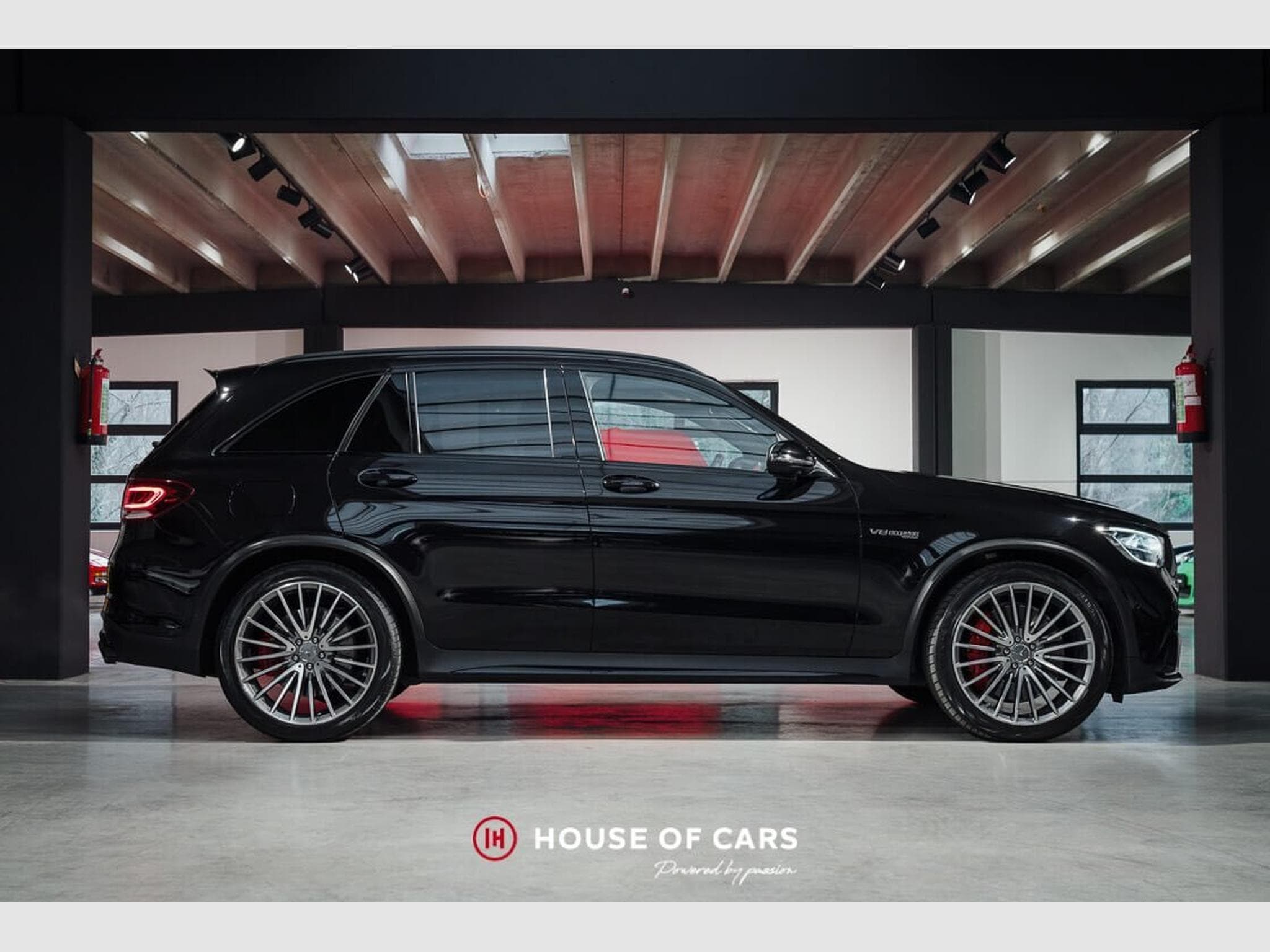 Mercedes GLC 63 AMG 4MATIC+ 1ST PAINT - OBSIDIAN BLACK (2020) - Photo 5