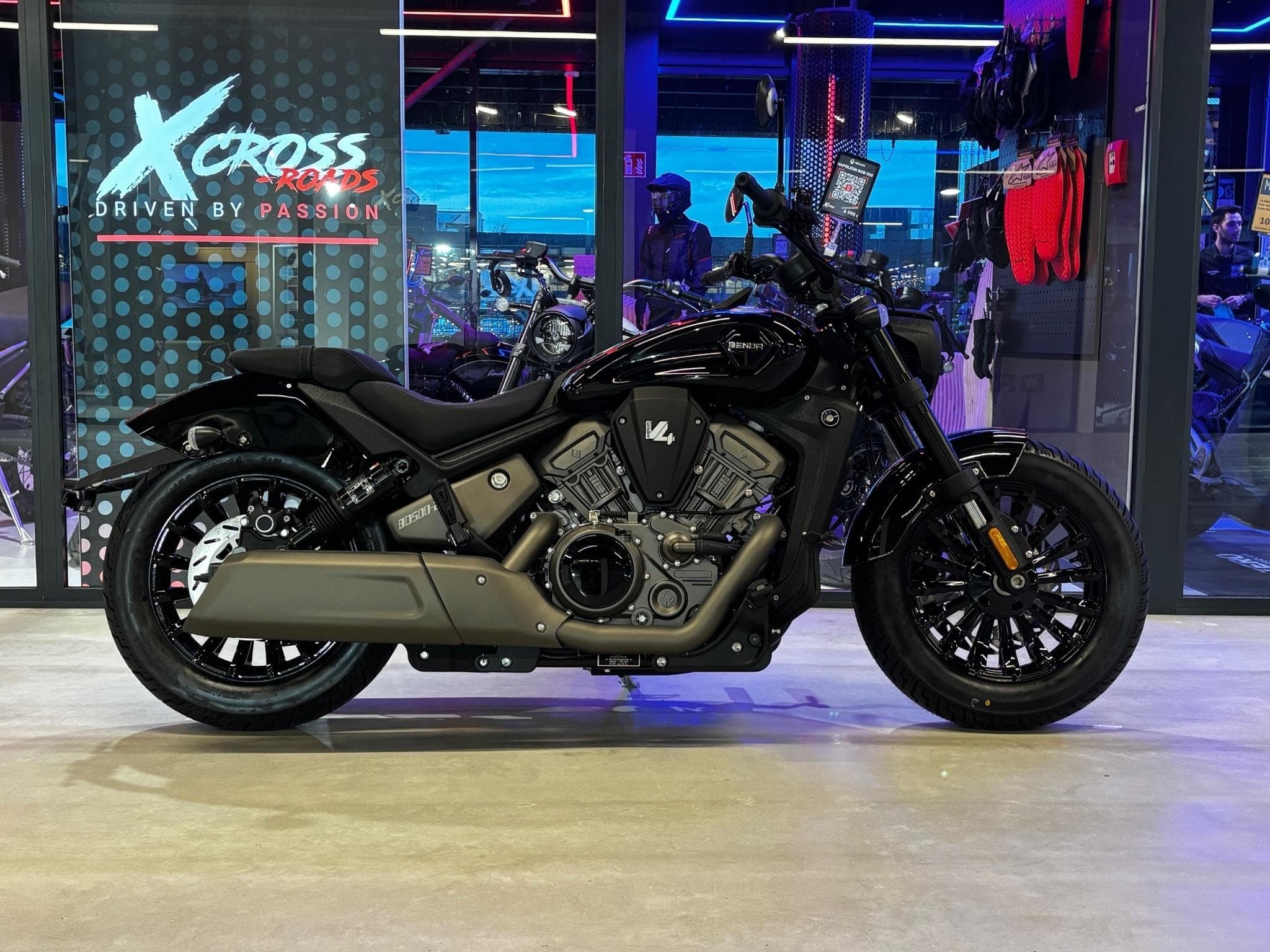 Benda DARKFLAG 500 V4 (2026) - Photo 1