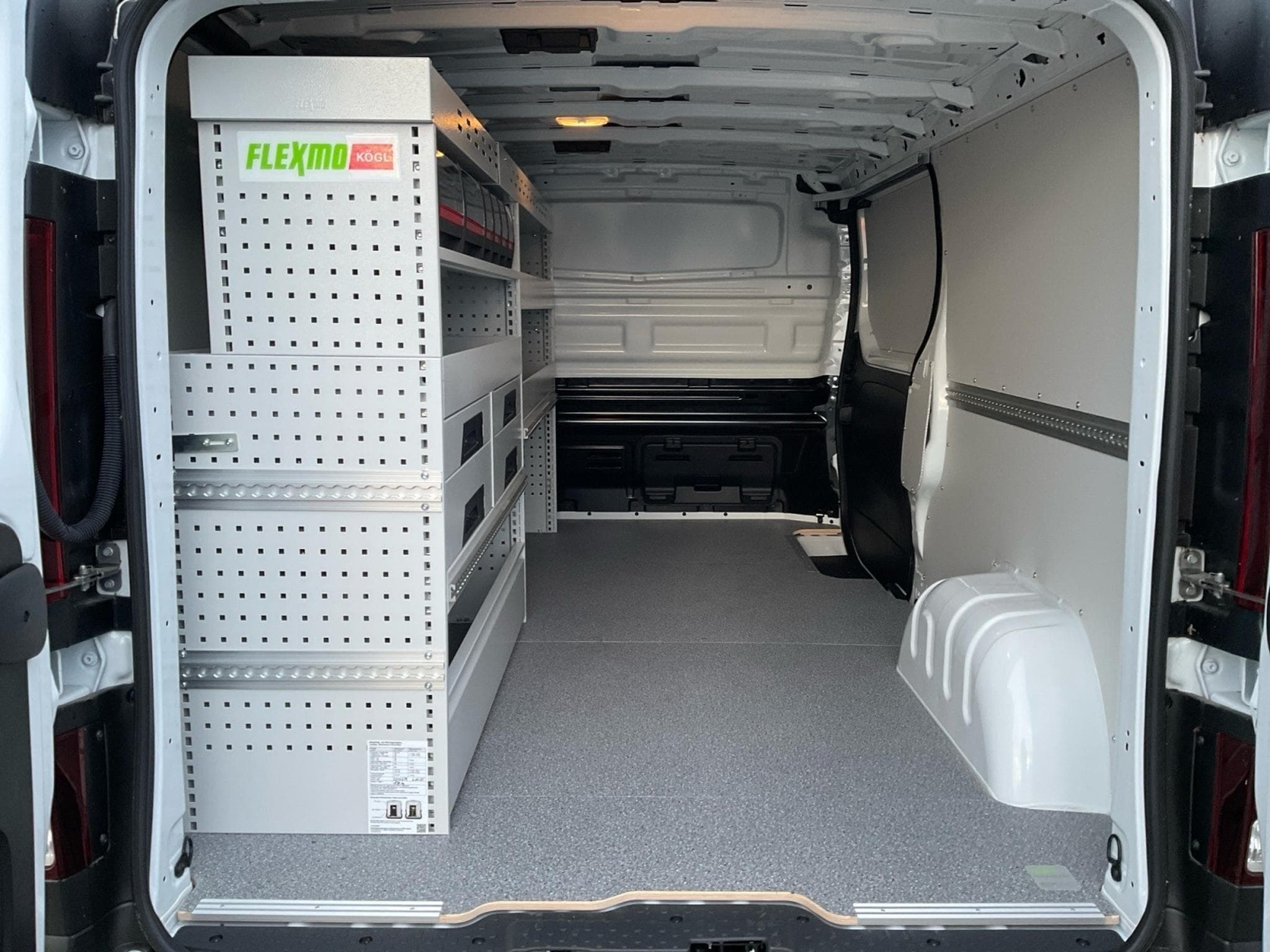 Renault Trafic Komfort L2H1 dCi 130 (2026) - Photo 6