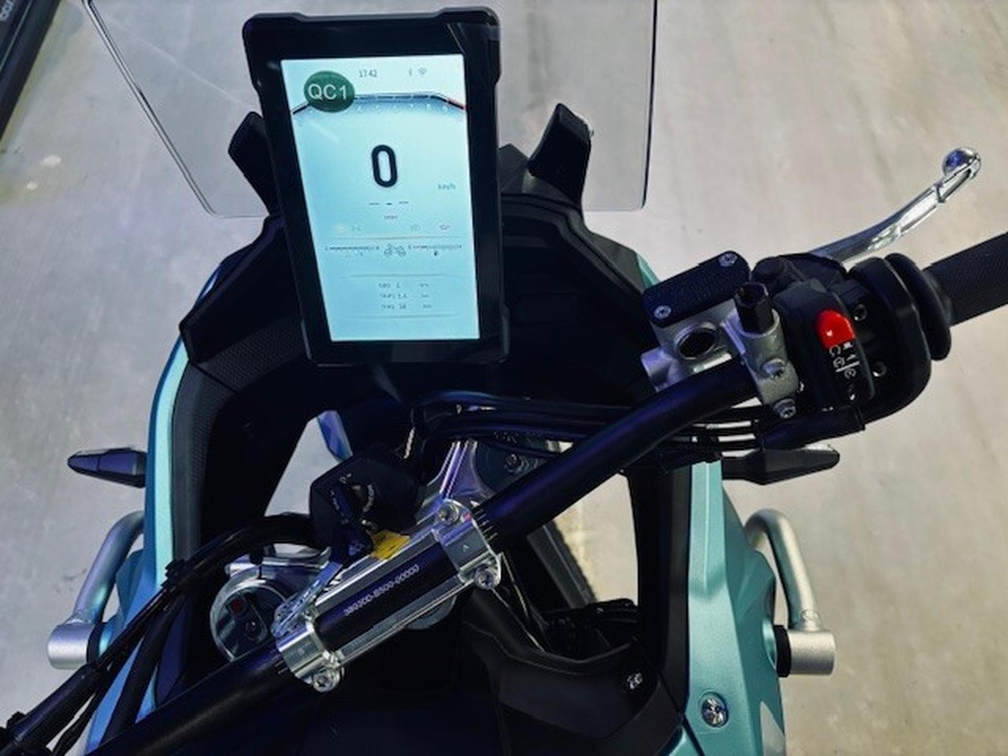 KOVE 800X RALLY RALLY (2026) - Photo 8