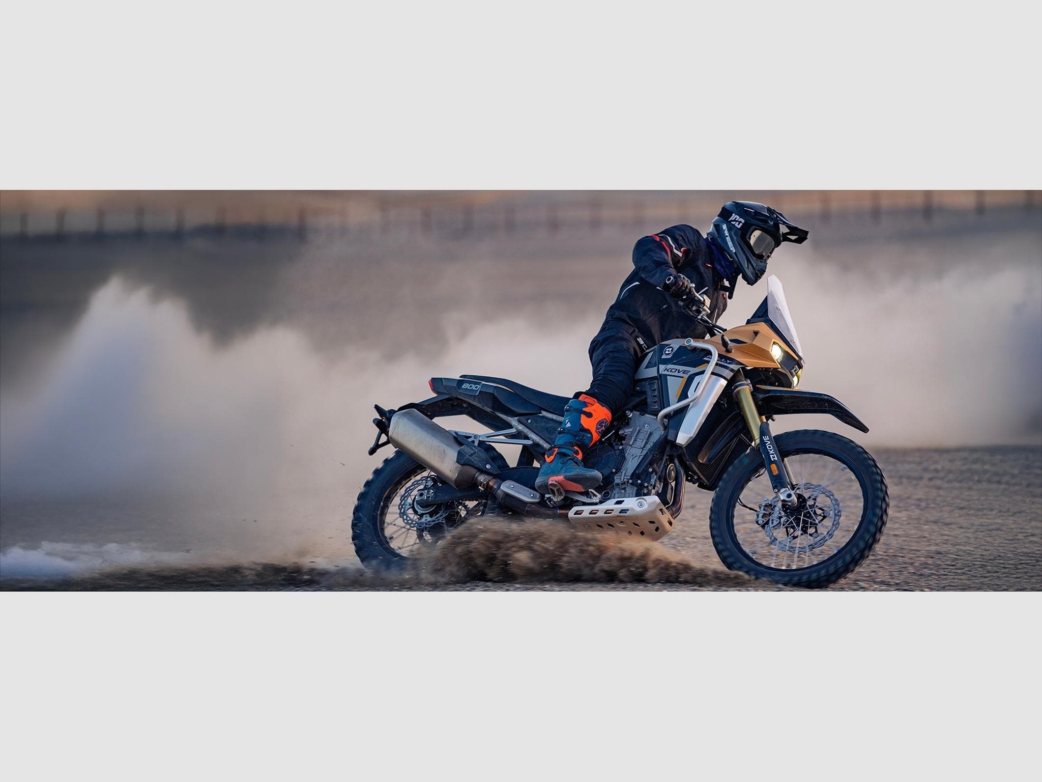 KOVE 800X RALLY RALLY (2026) - Photo 2