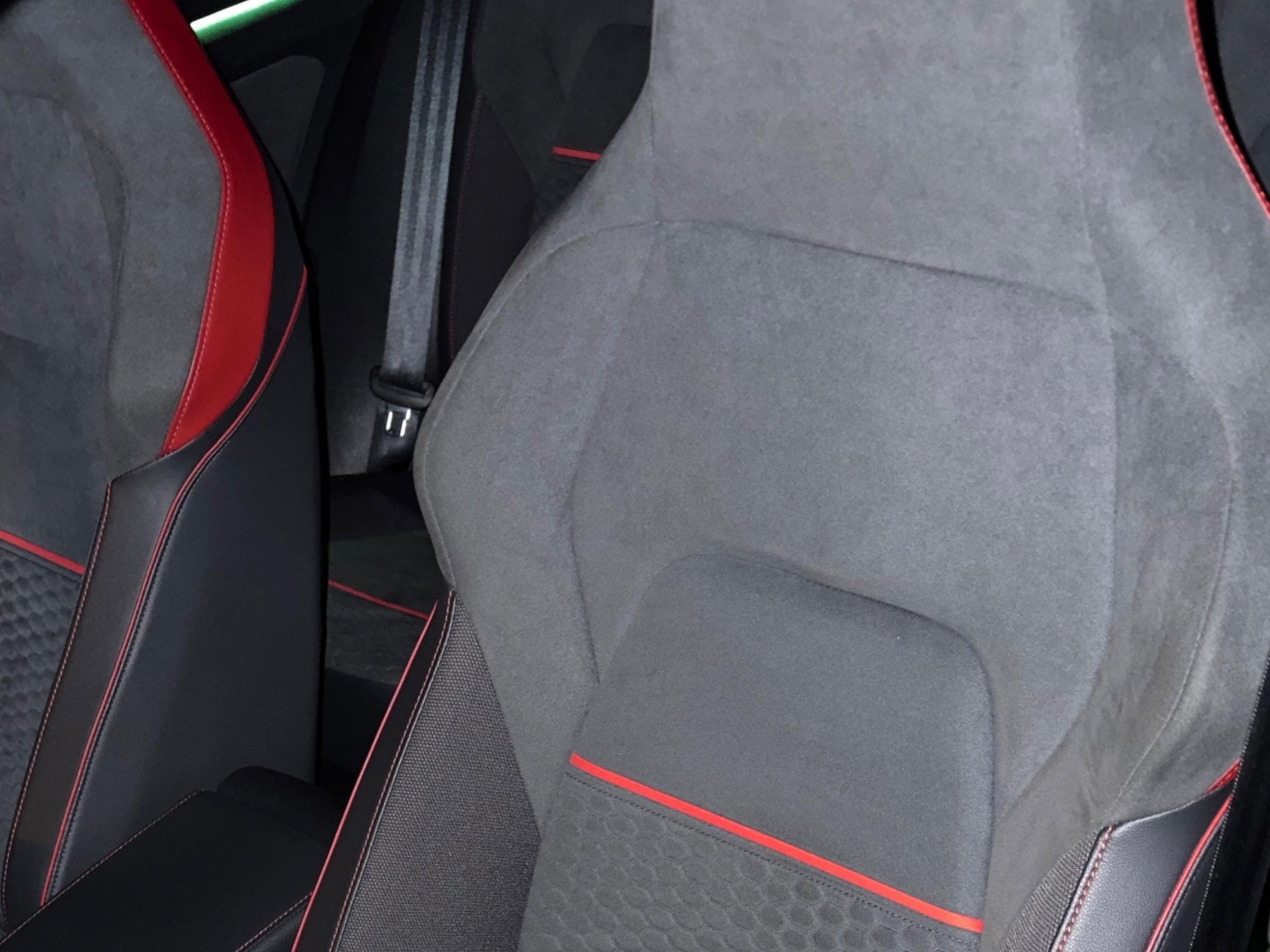 VW Golf Mk8 Gti Clubsport 300cv Garantie 12/2027 (2022) - Foto 3