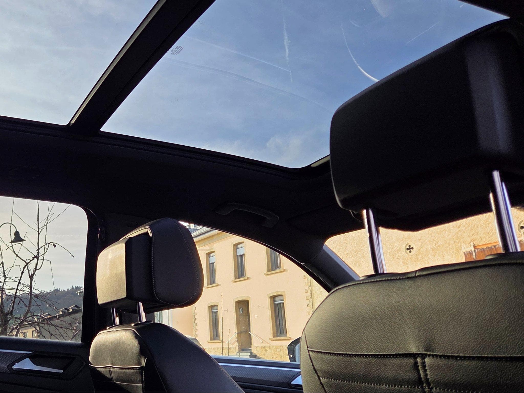 VW Tiguan R-Line 2.0 TDI 147kW 4Motion DSG7 (2021) - Foto 8