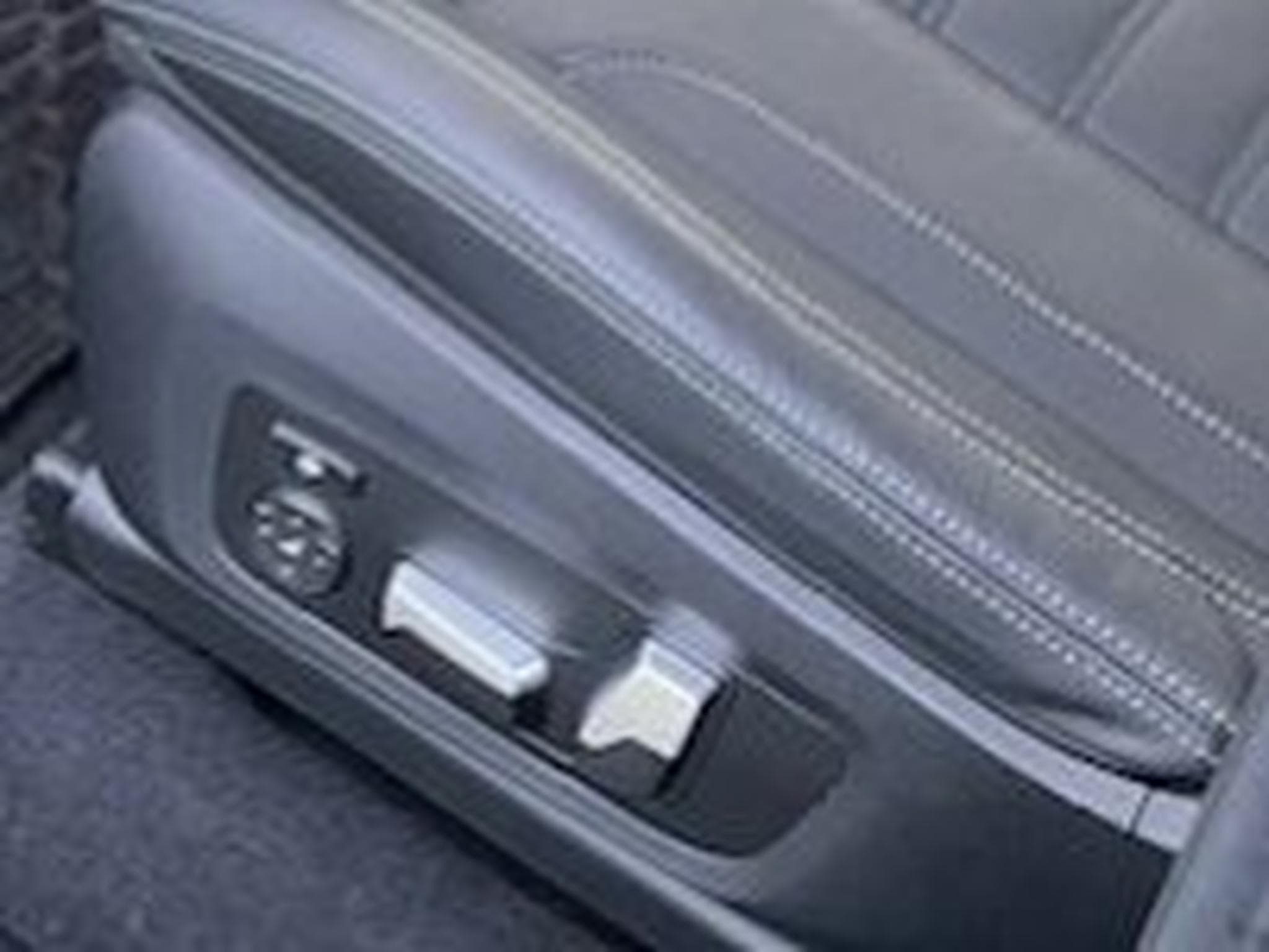 BMW X3 30 i X drive / essence - mild hybrid (2023) - Foto 10