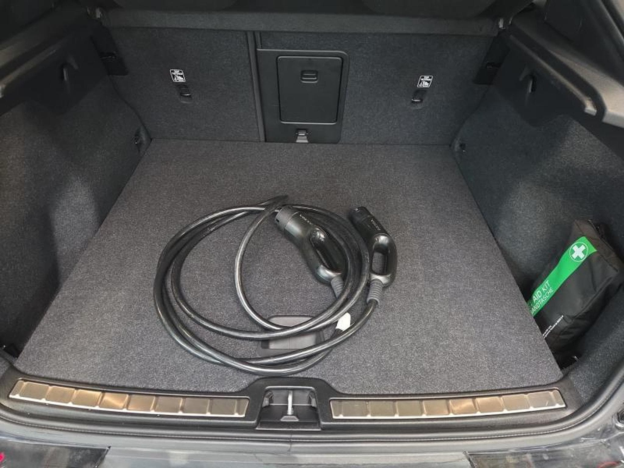 Volvo C40 Single Motor Extended Range / Electrique (2025) - Photo 19