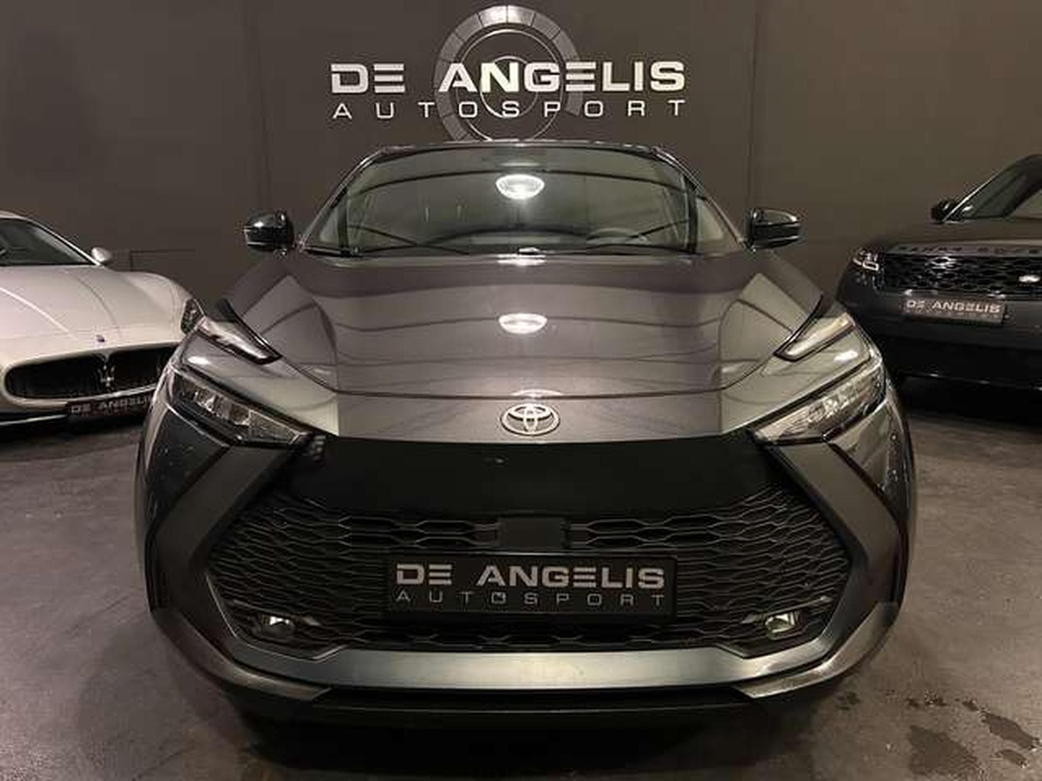 Toyota C-HR 2.0 HYBRID 223 MULTIDRIVE ECVT DESIGN (2025) - Foto 4