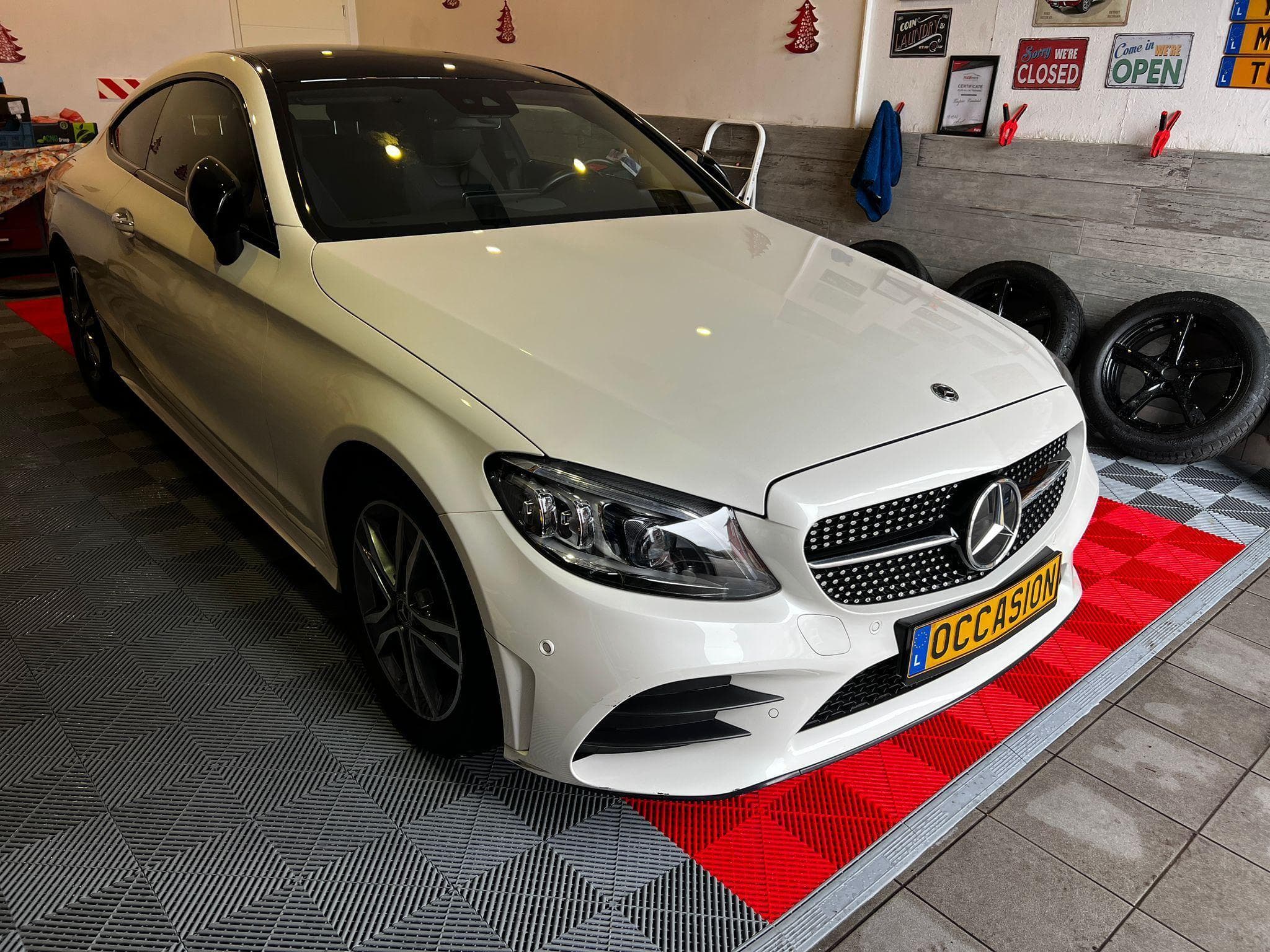 Mercedes C 220 C220d Coupe/ AMG/Night/LED/Navi/Kamera/Park-Ass. (2021) - Foto 9