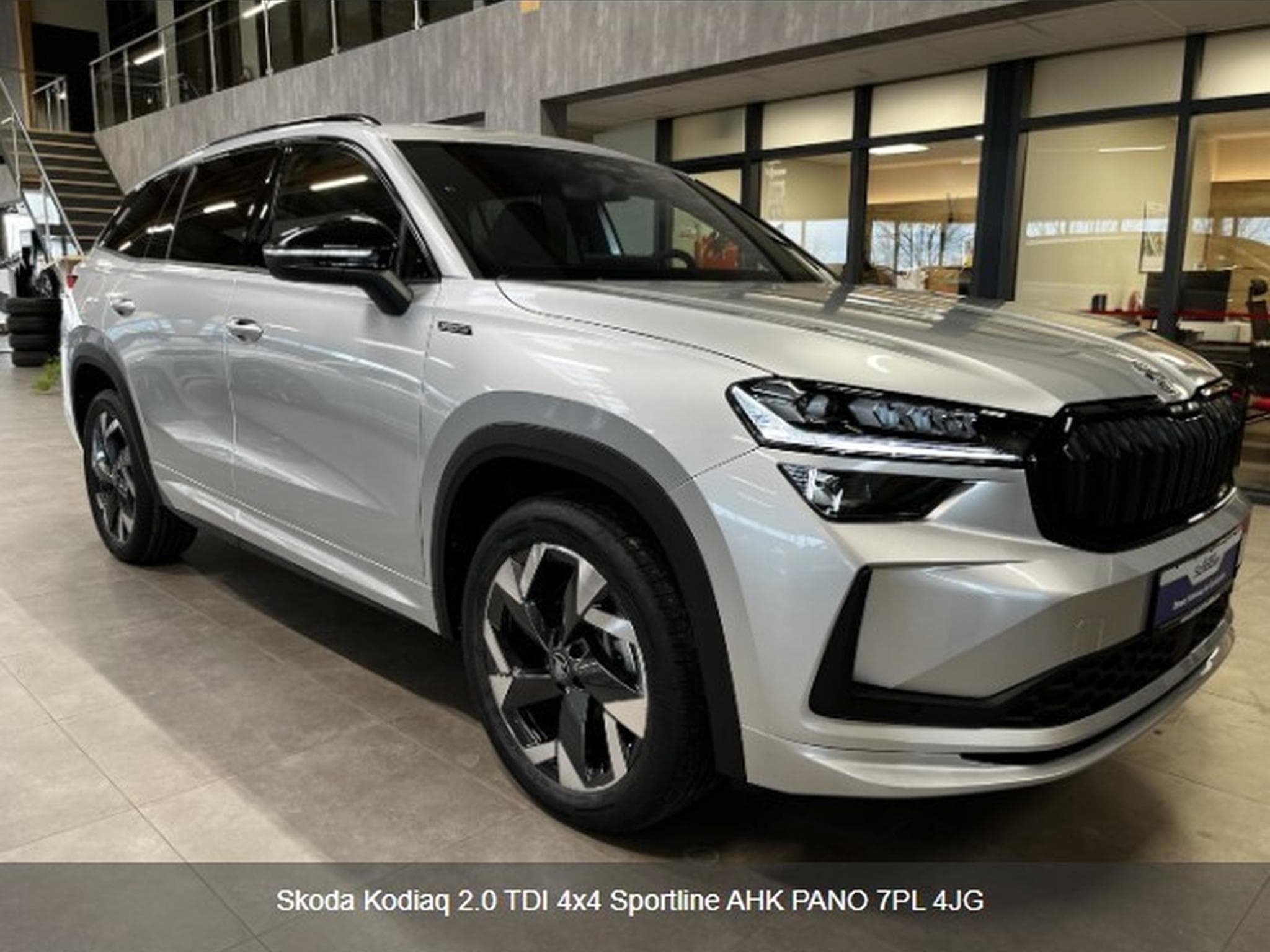 Skoda Kodiaq 2.0 TDI 4x4 Sportline ATR PANO 7PL (2025) - Foto 2