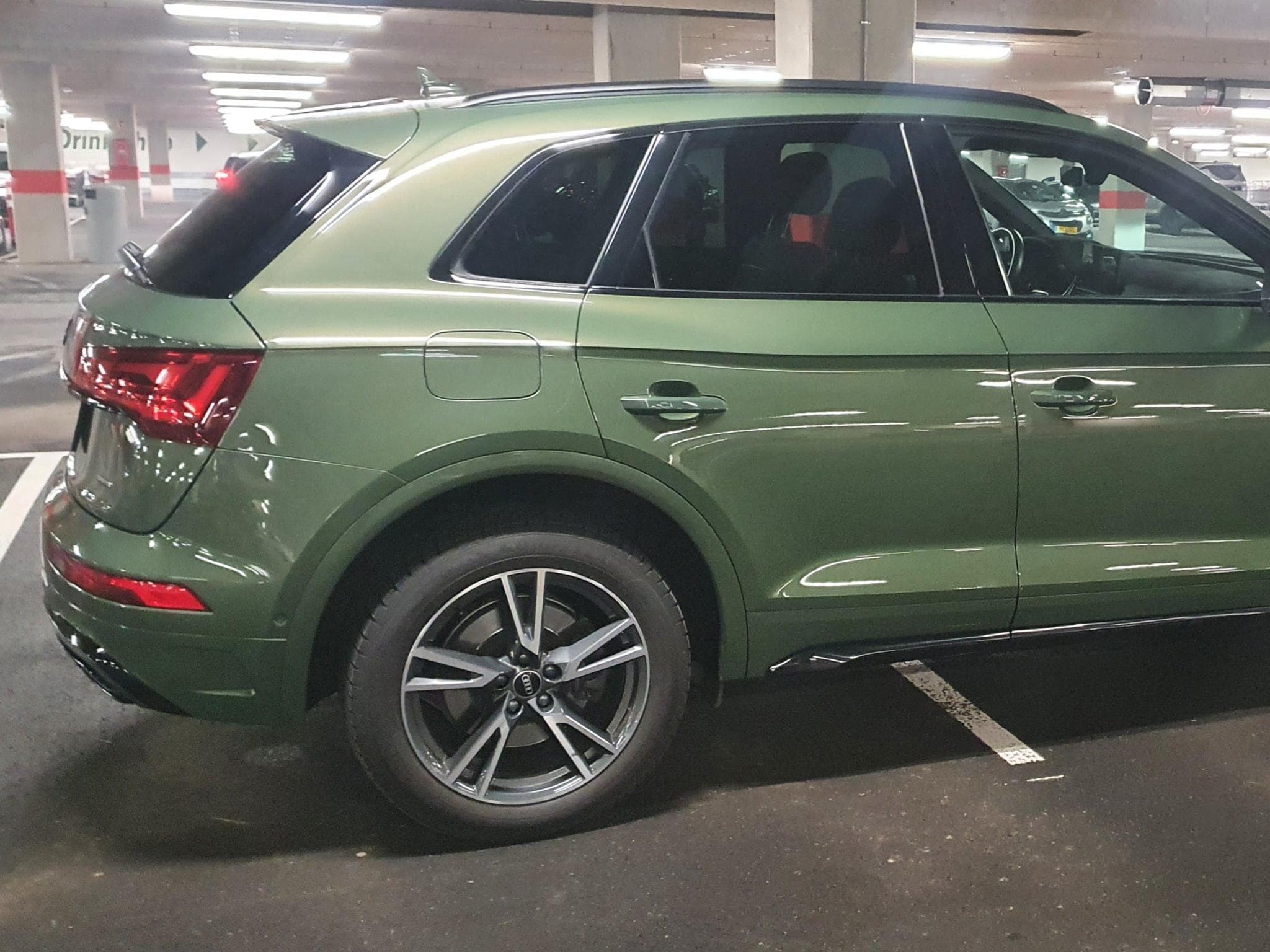 Audi Q5 S-Line 40 TFSI quattro S tronic (2022) - Foto 6