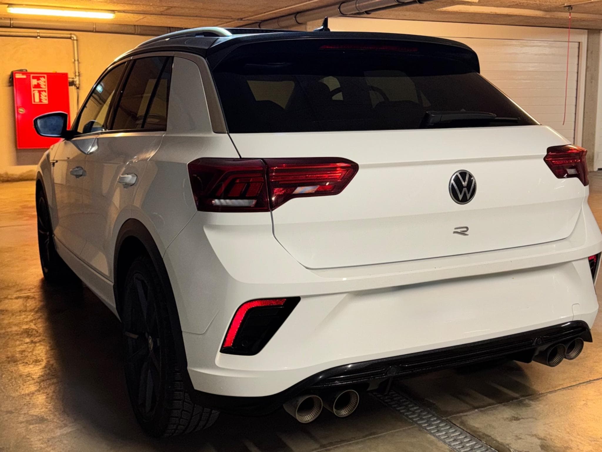 VW T-Roc R 2.0 TSI 300 CH akrapovič (2021) - Foto 3