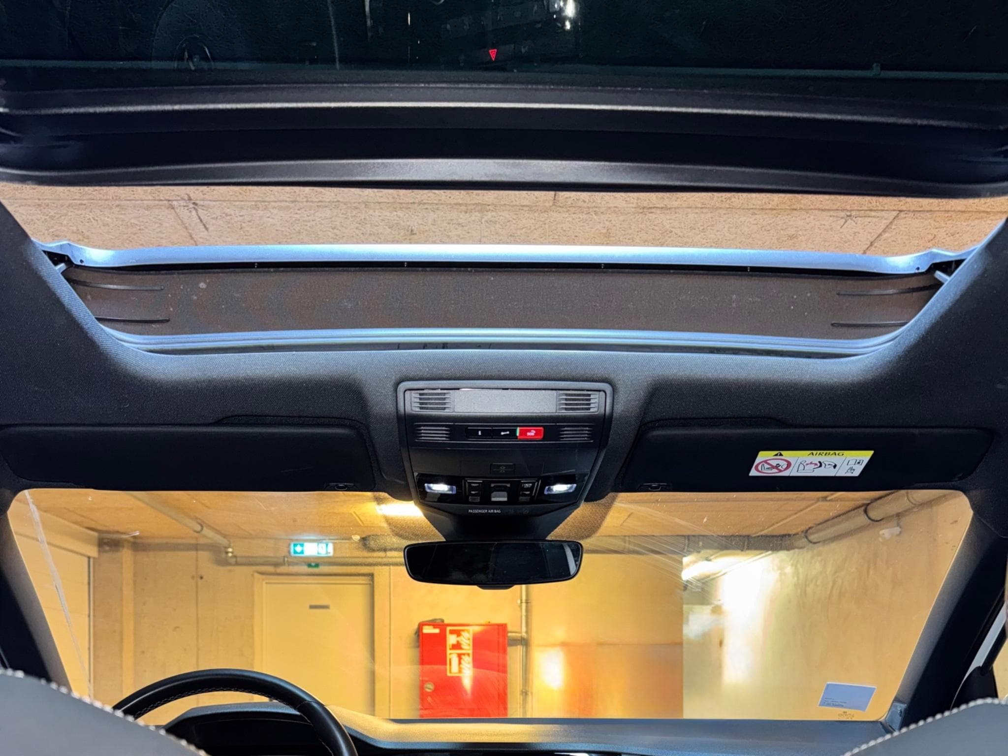 VW T-Roc R 2.0 TSI 300 CH akrapovič (2021) - Foto 14