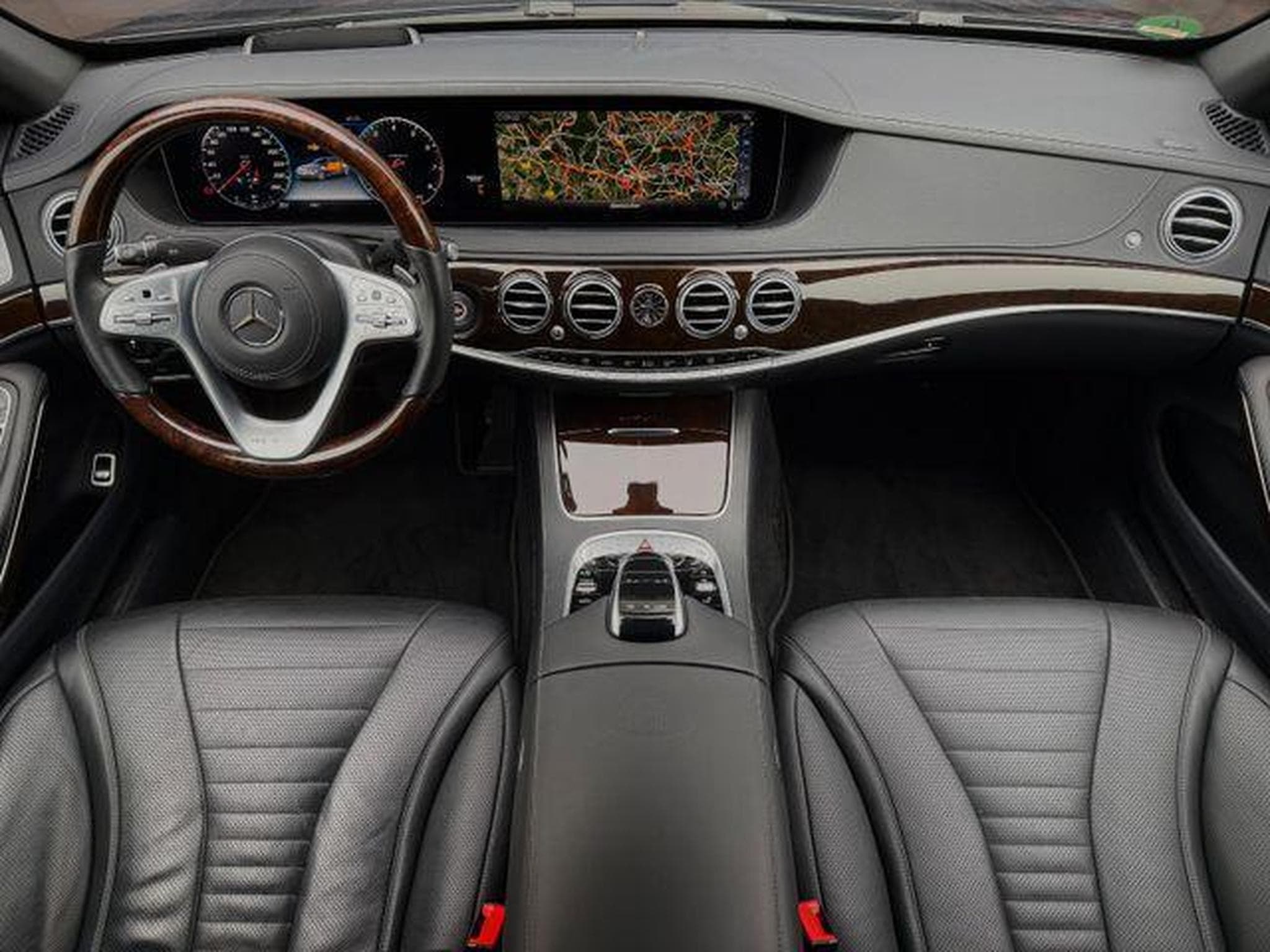Mercedes S 560 Maybach 4 Matic (2019) - Photo 15