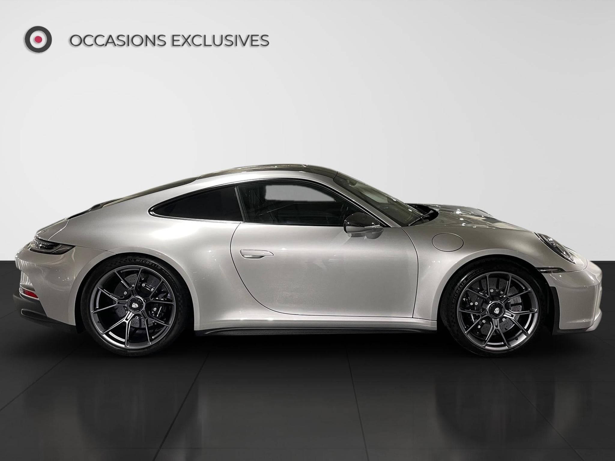 Porsche 911 GT3 Touring (2024) - Photo 18