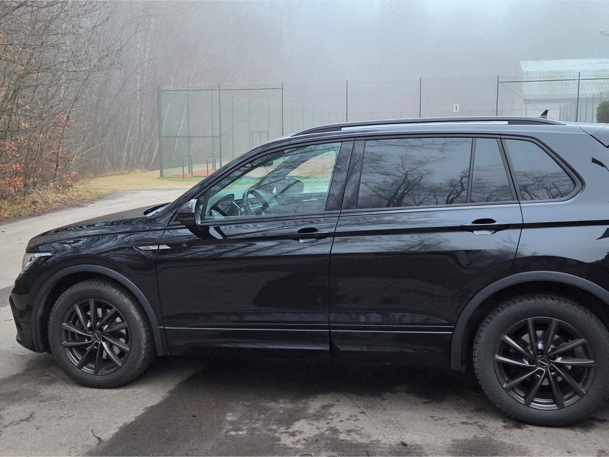 VW Tiguan R-Line 2.0 TDI 147kW 4Motion DSG7 (2021) - Foto 2
