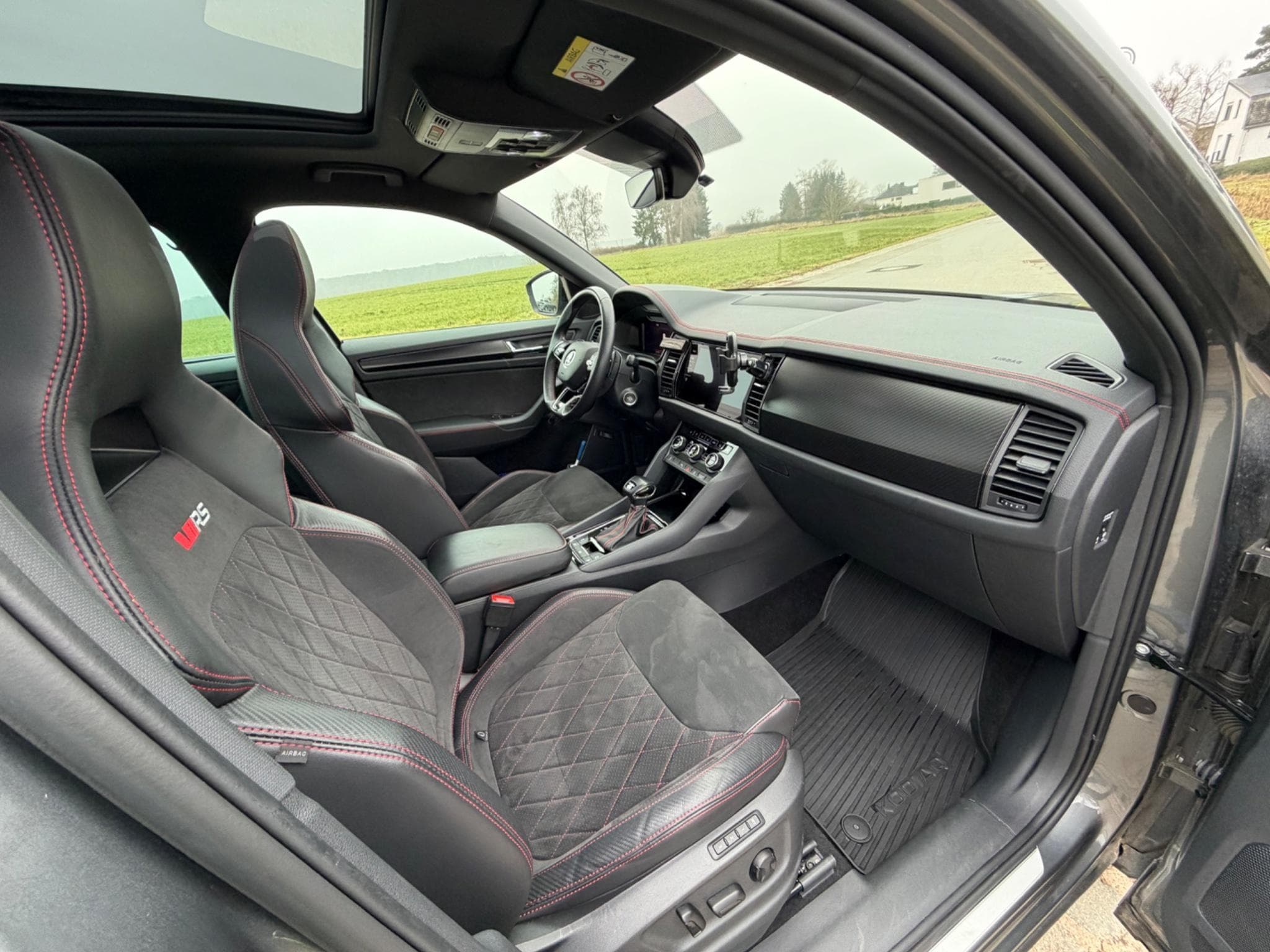 Skoda Kodiaq RS (2022) - Foto 4