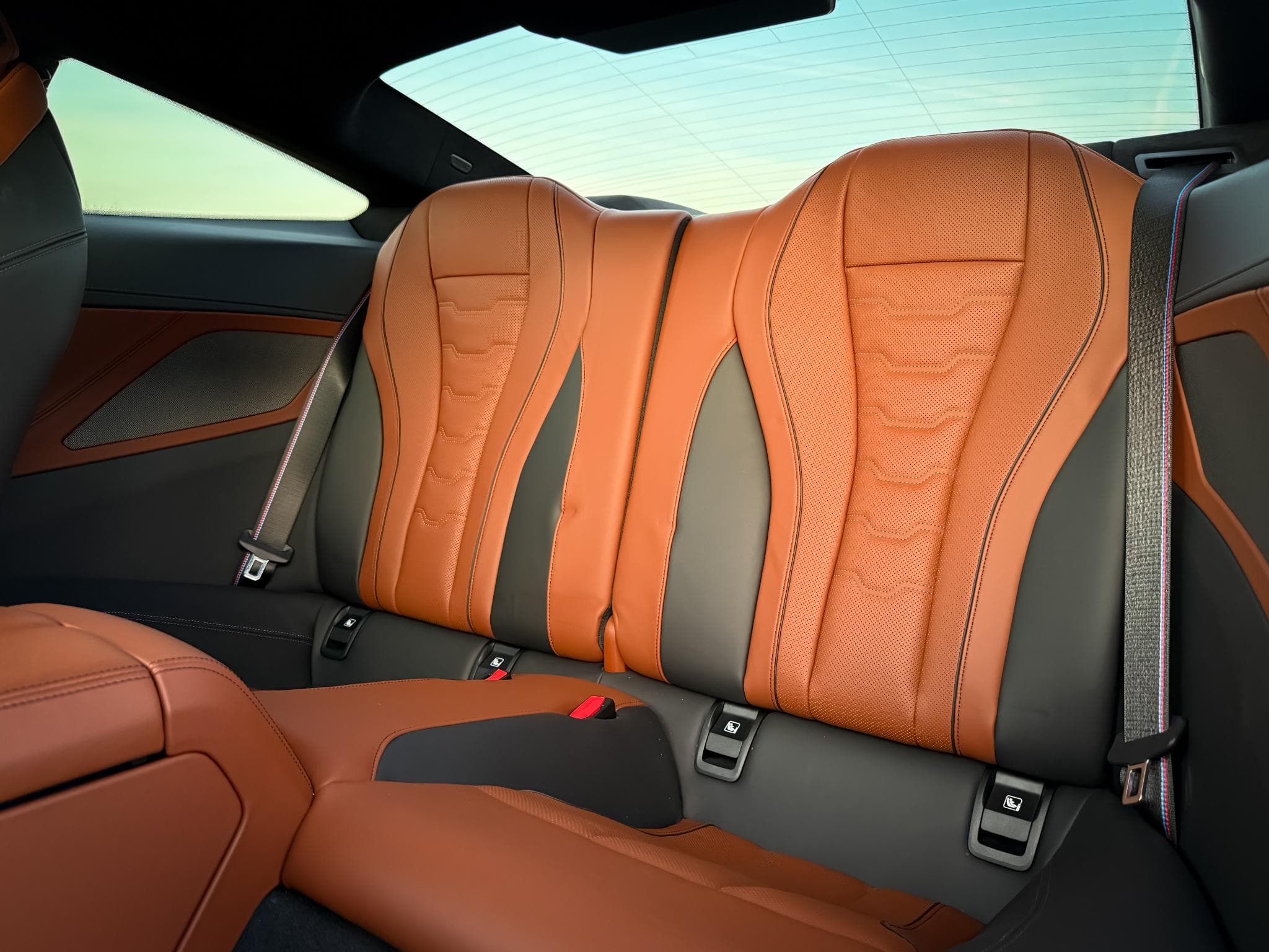 BMW M850 i xDrive Coupé (2022) - Photo 9