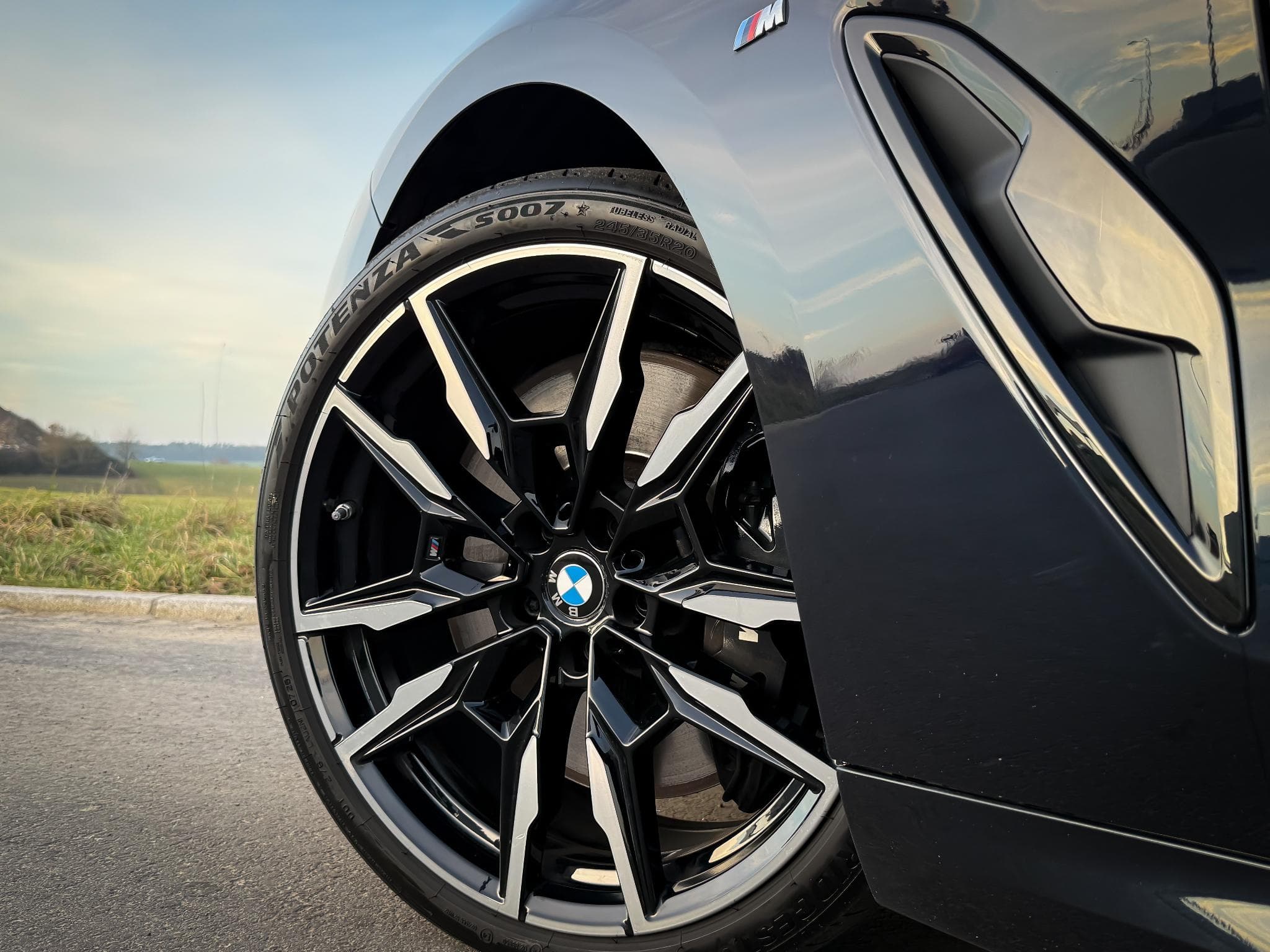 BMW M850 i xDrive Coupé (2022) - Photo 6