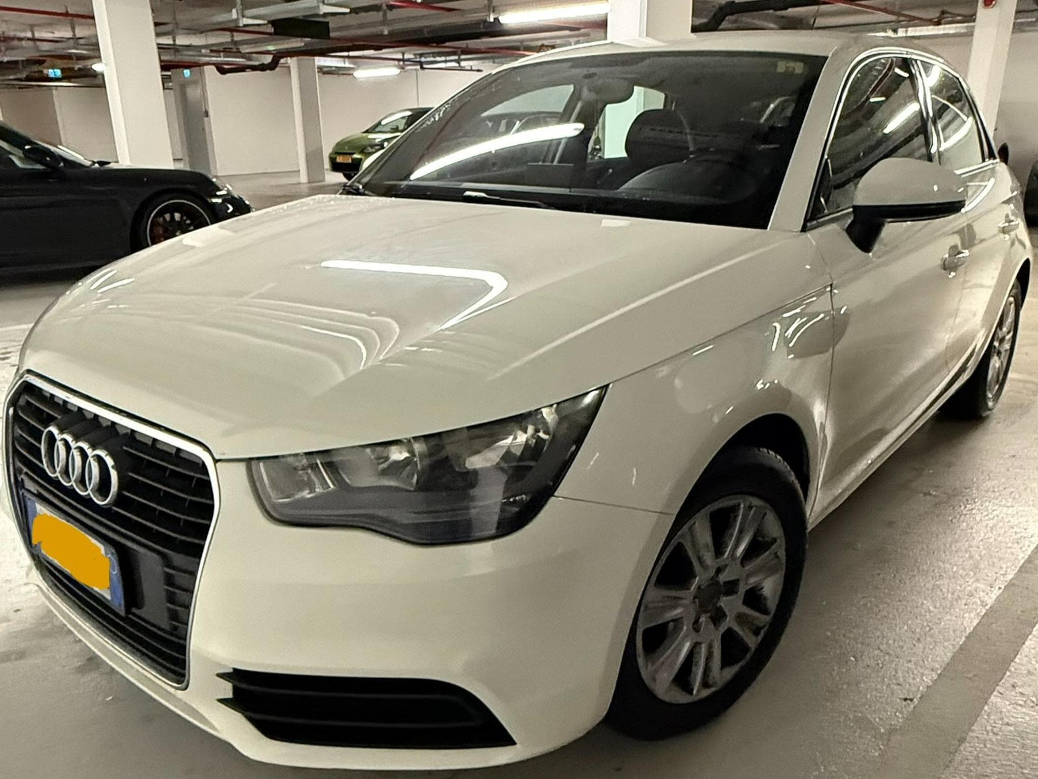 Audi A1 Sportback 1.2 TFSI 86 HP (2013) - Foto 4