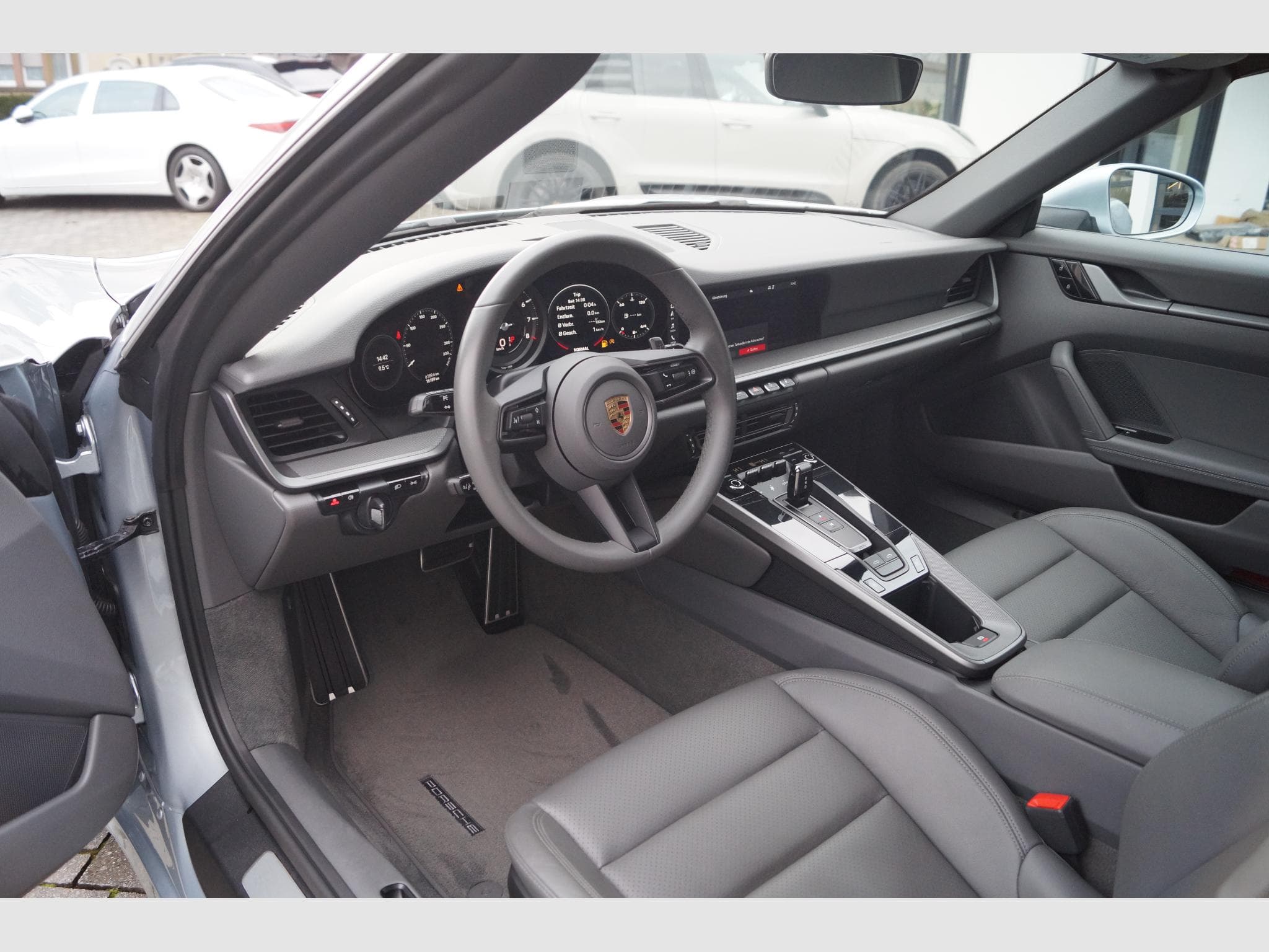 Porsche 992 Targa 4 (2021) - Foto 14