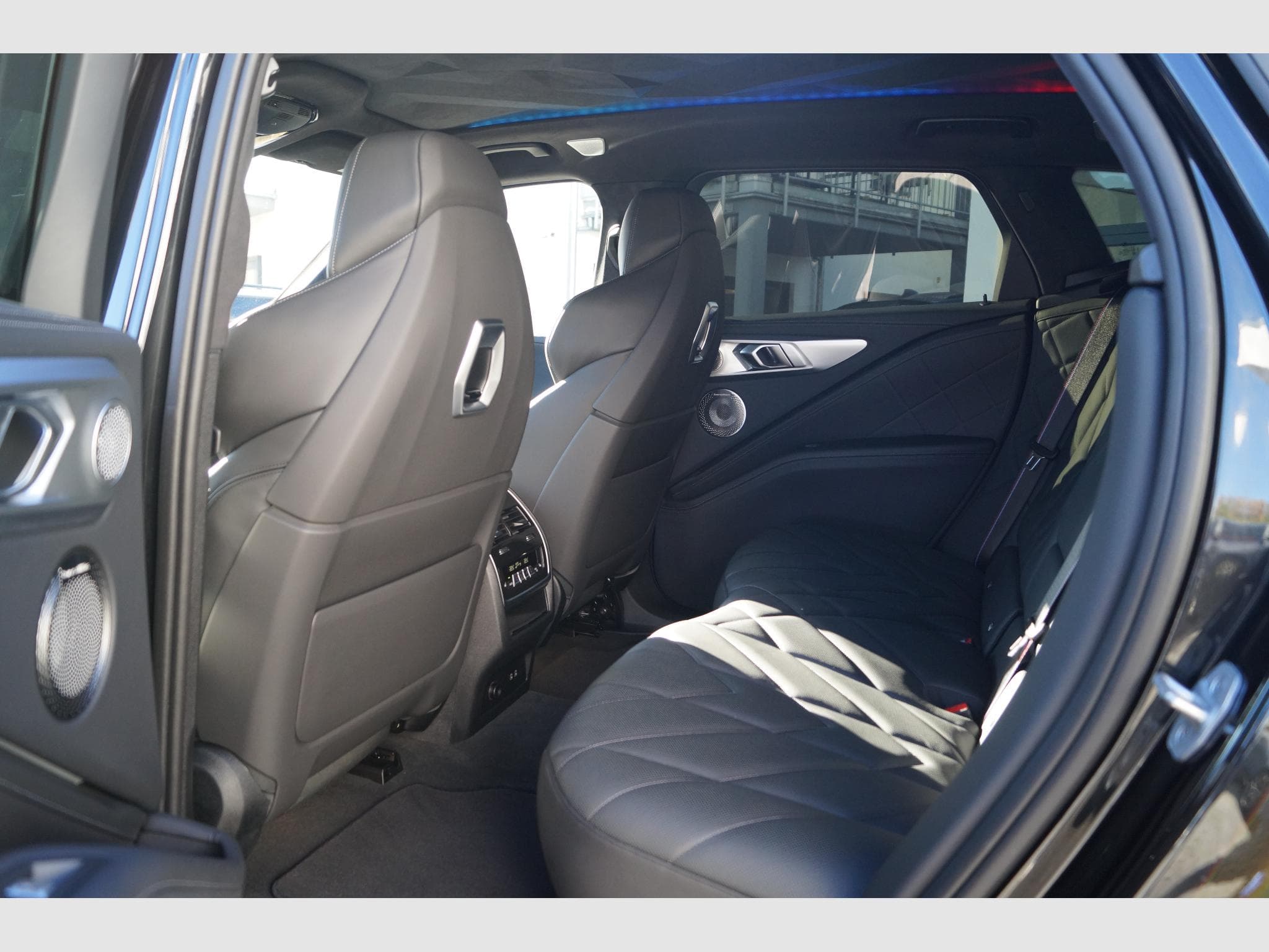 BMW XM XM 0,5% (2024) - Foto 12