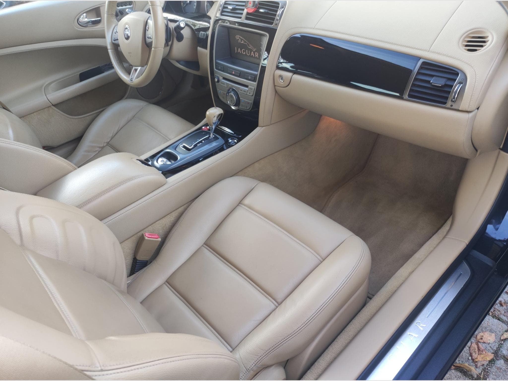 Jaguar XKR Xkr Supercharged (2007) - Photo 2