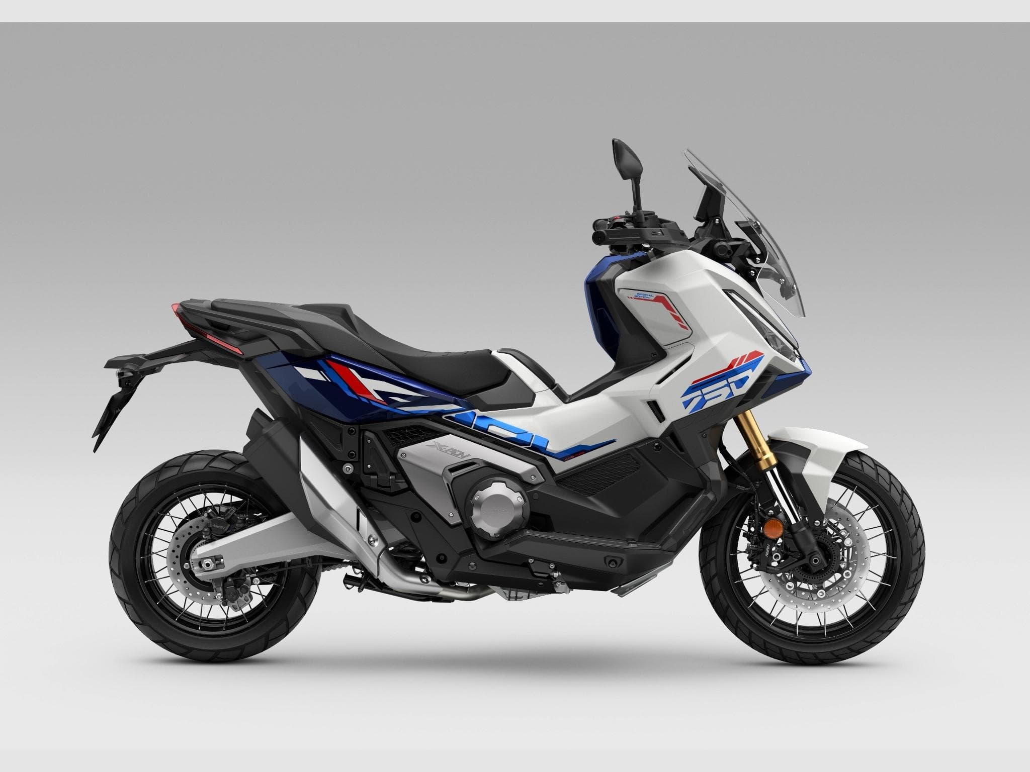 Honda X-ADV 750 (2027) - Foto 3