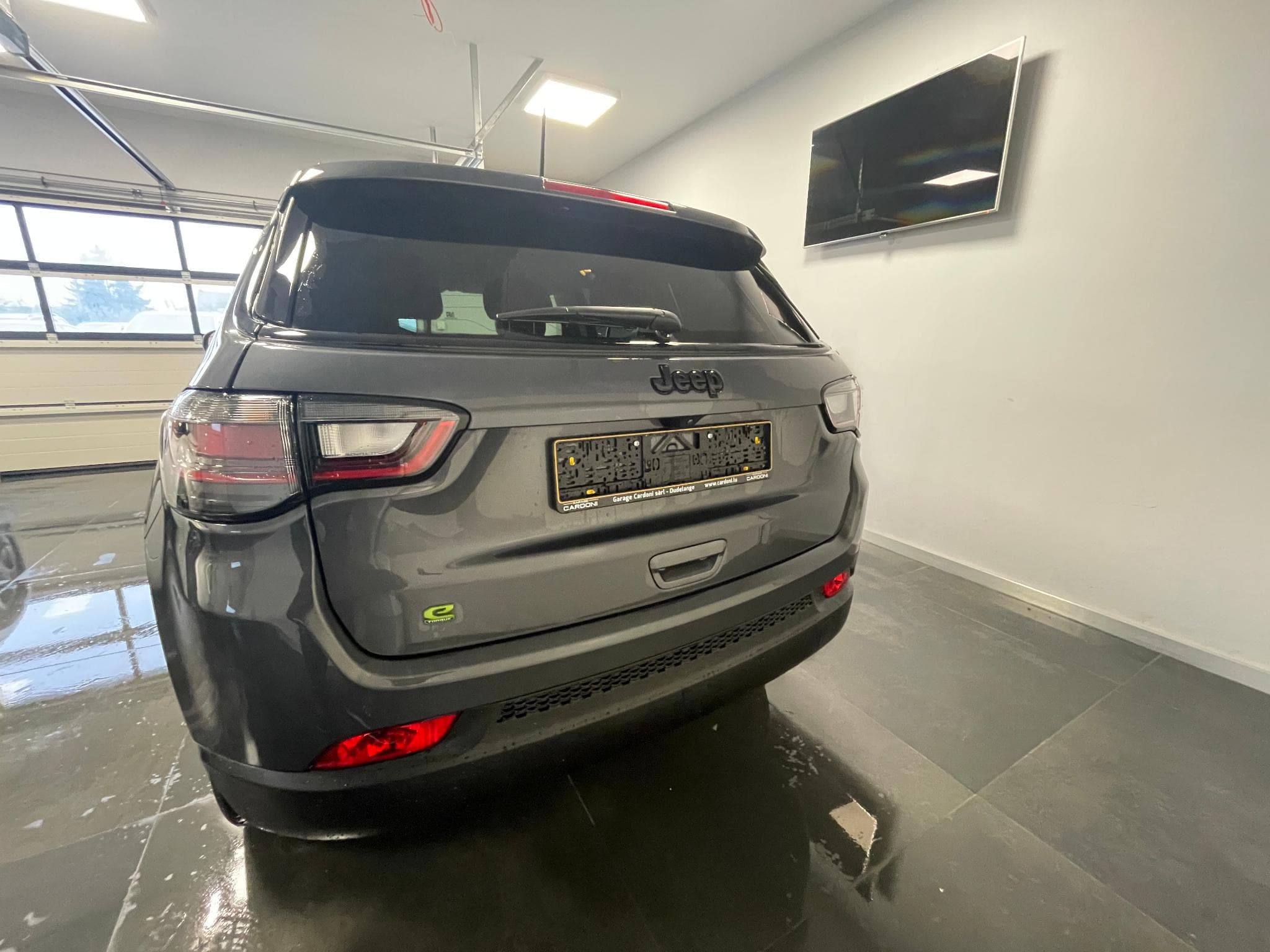 Jeep Compass NIGHT EAGLE 1.5 e-hybrid (2023) - Foto 5