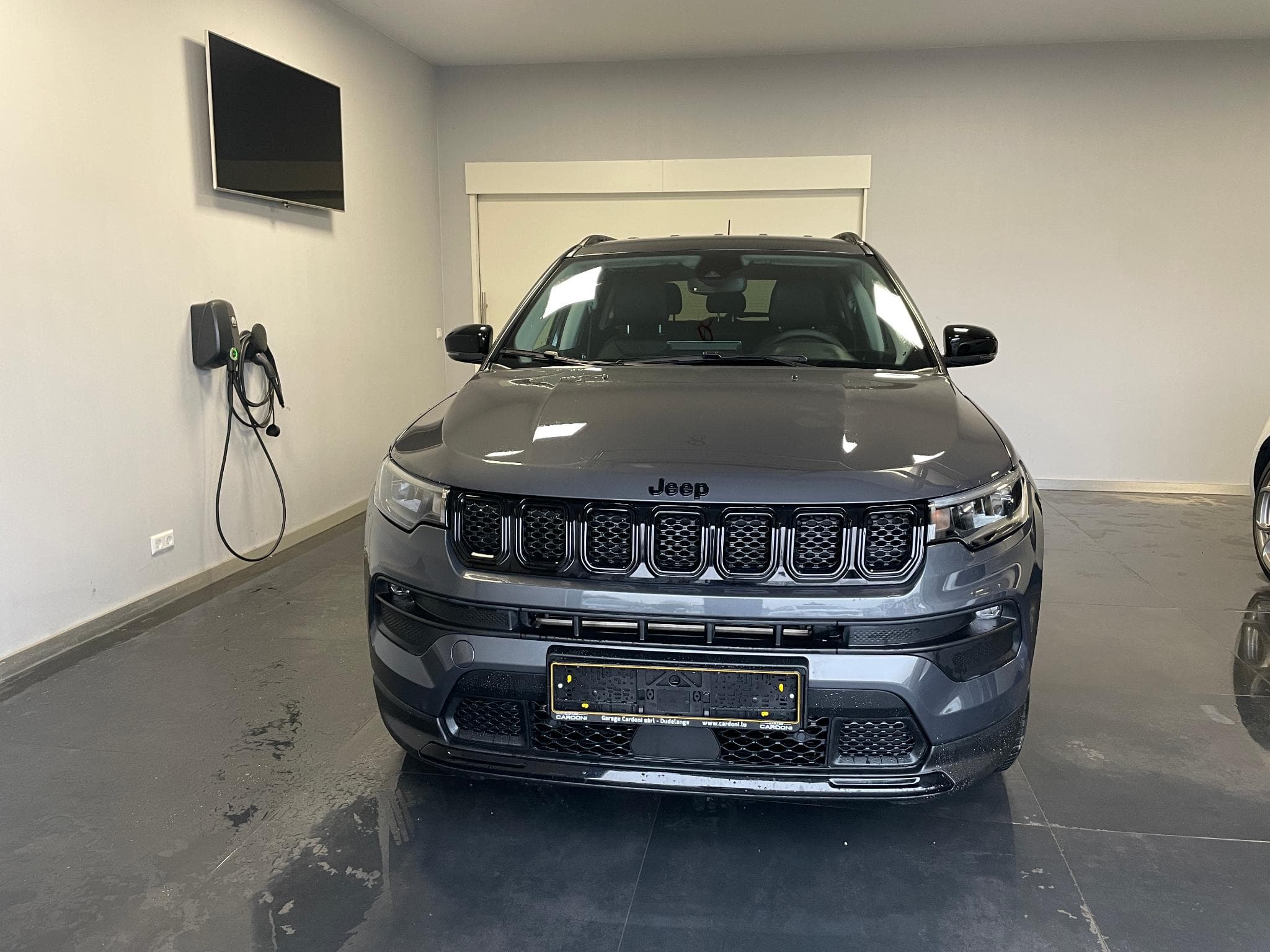 Jeep Compass NIGHT EAGLE 1.5 e-hybrid (2023) - Foto 1