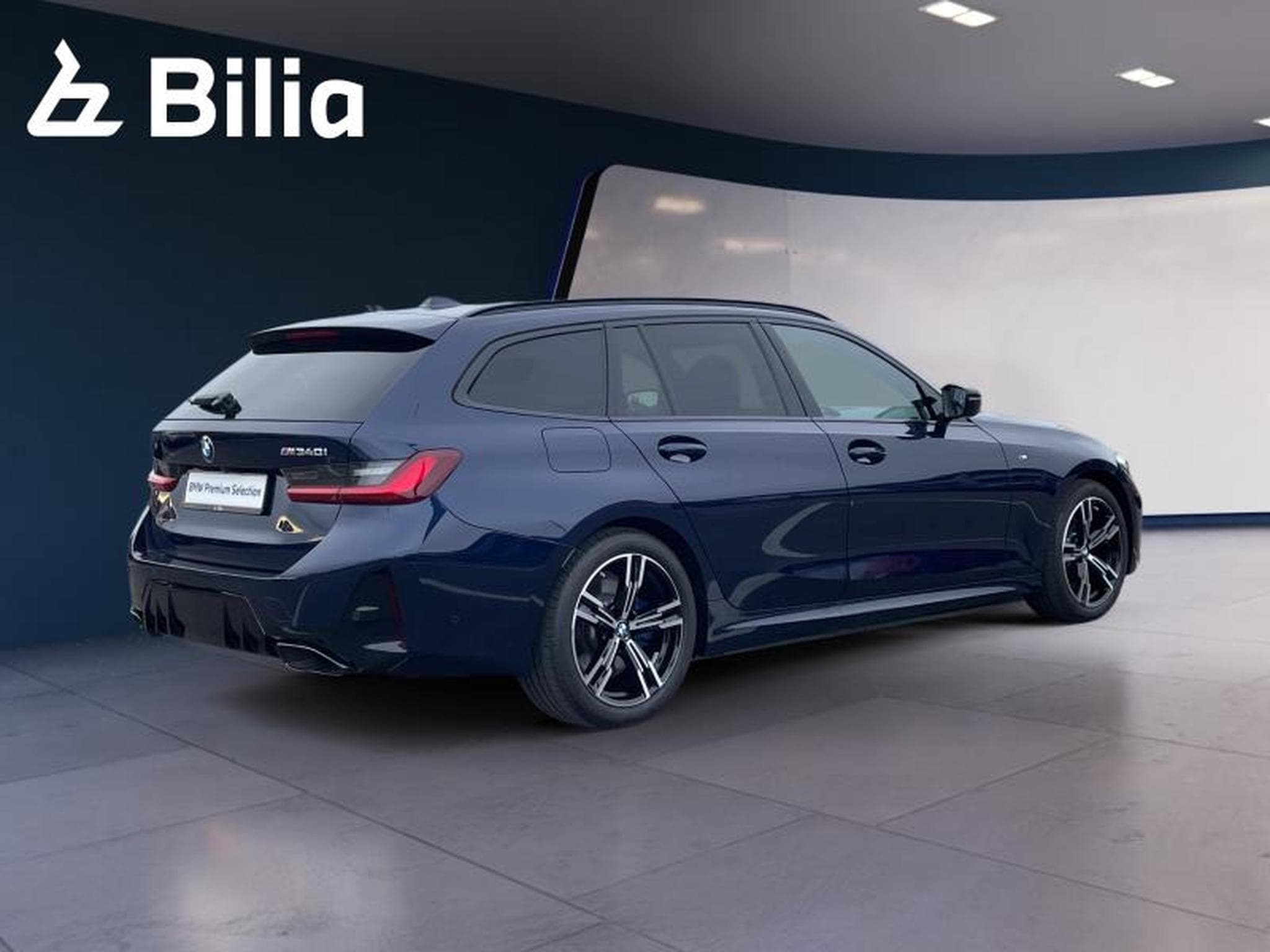 BMW 340 M340i xDrive Touring Kit M Sport (2024) - Foto 14