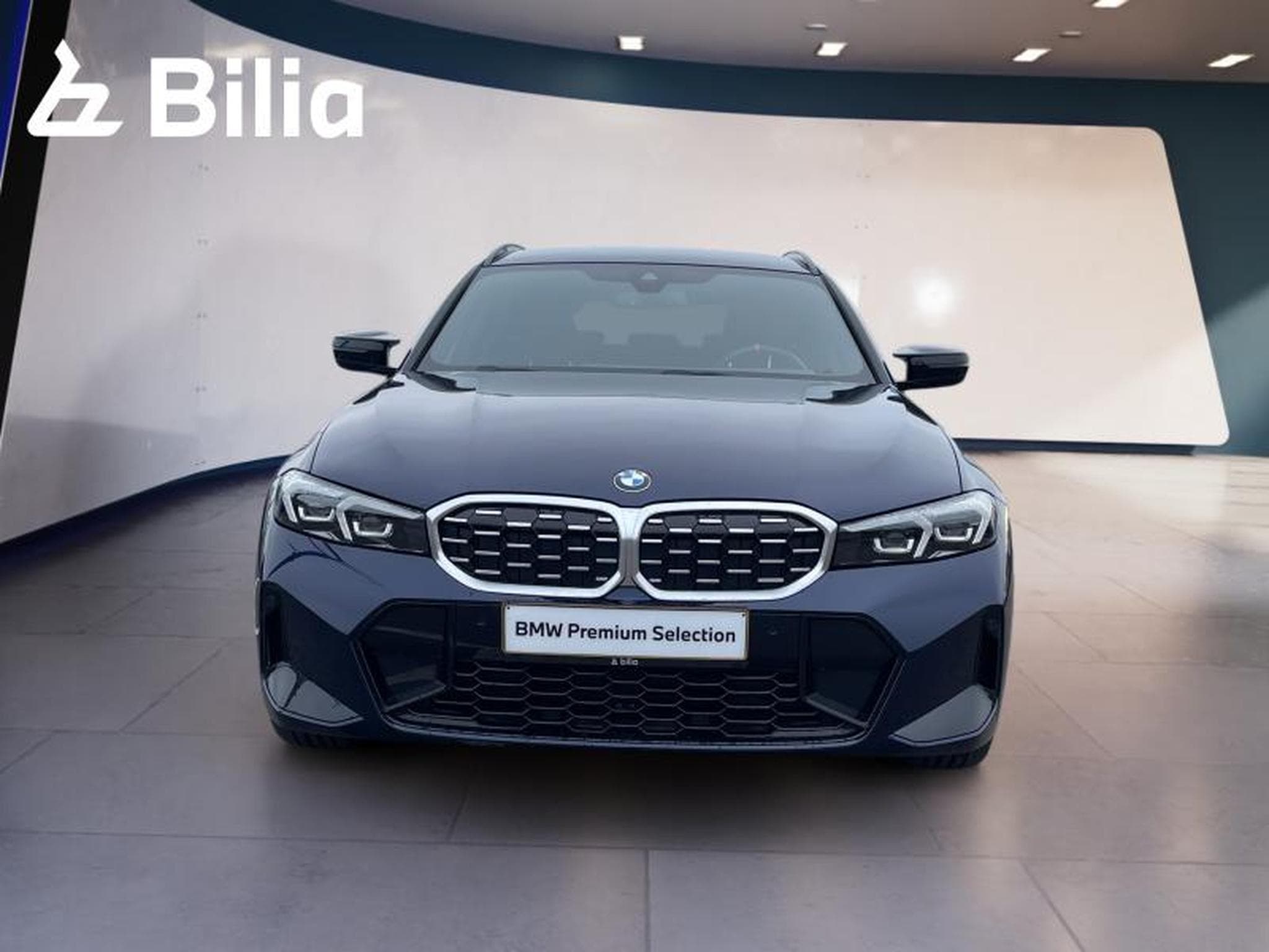 BMW 340 M340i xDrive Touring Kit M Sport (2024) - Foto 2